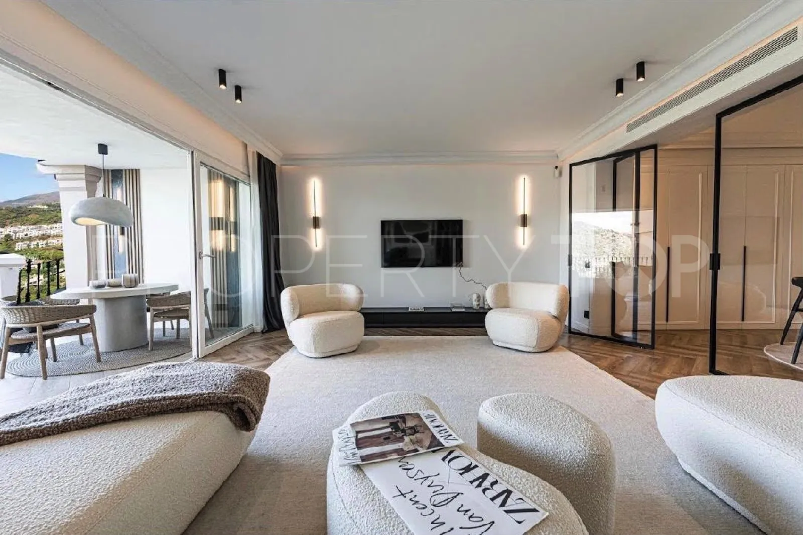 Town house for sale in La Quinta