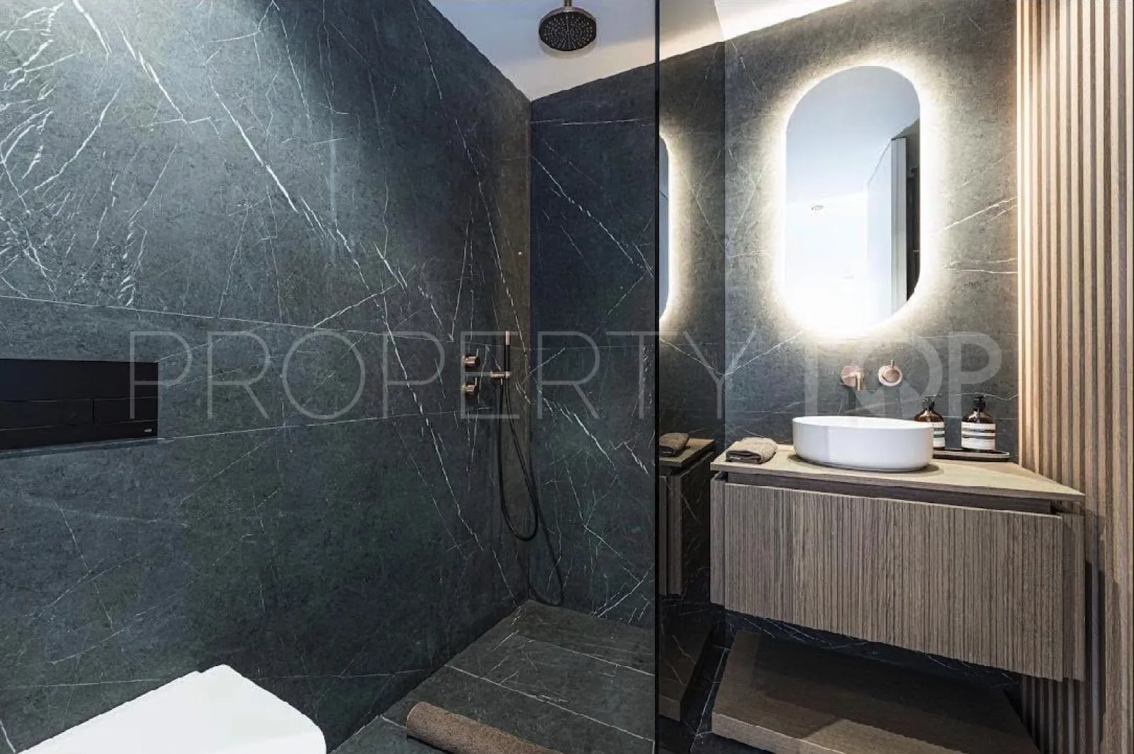 Town house for sale in La Quinta