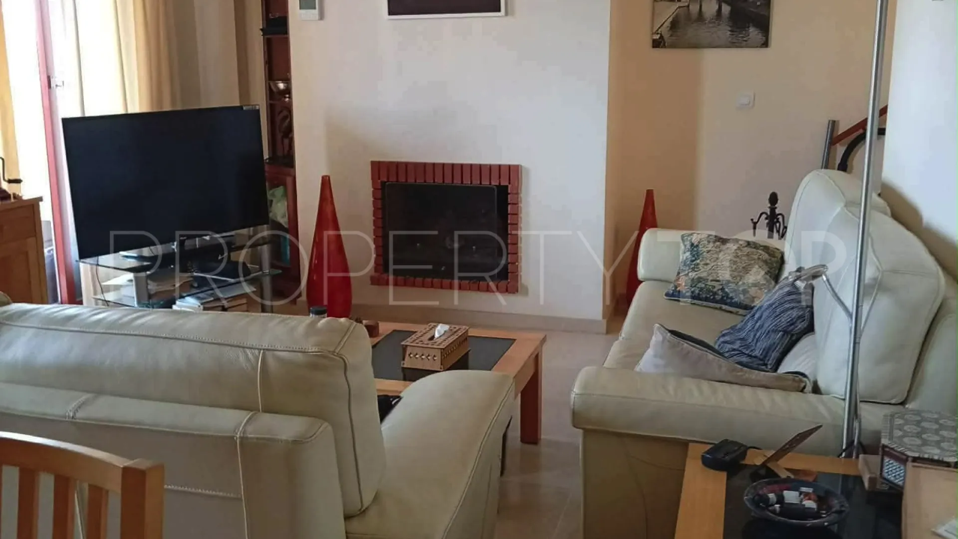 Buy semi detached house with 3 bedrooms in Princesa Kristina