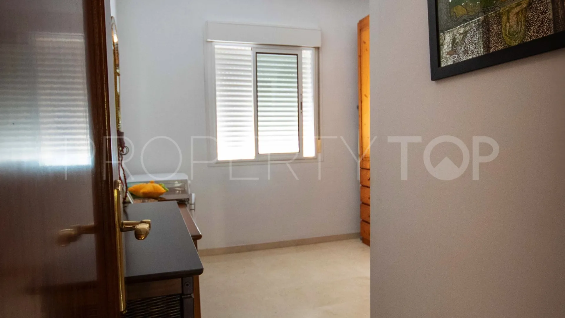 Adosado en venta en Estepona Centro con 4 dormitorios