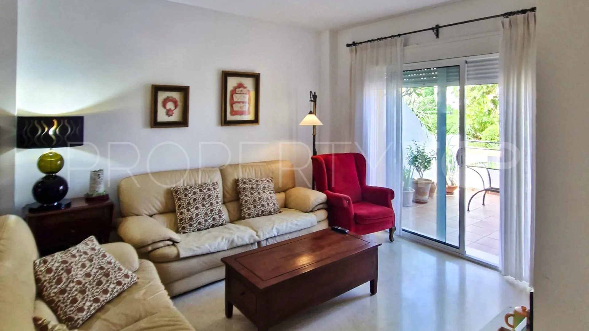 Adosado en venta en Estepona Centro con 4 dormitorios