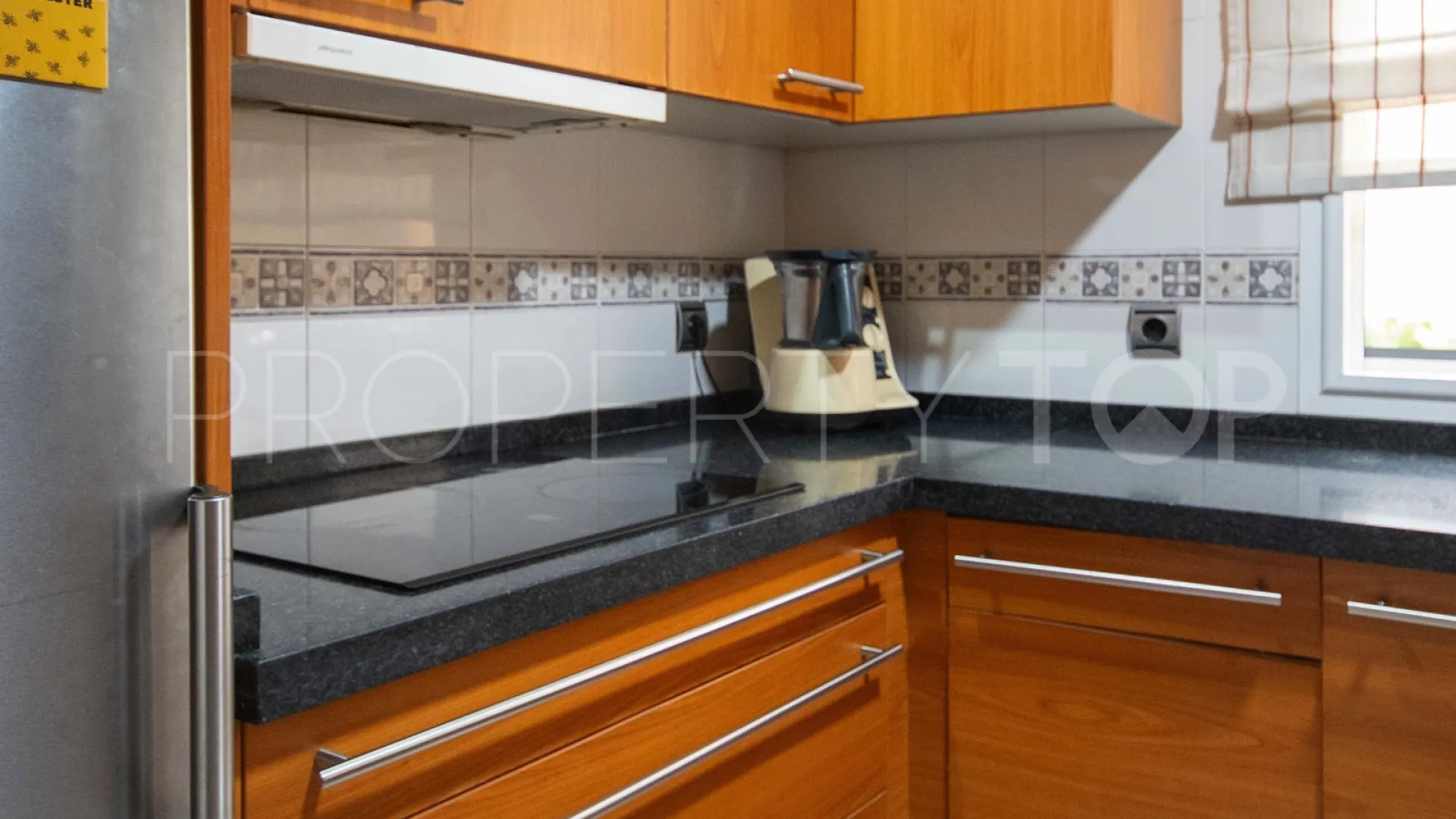 Adosado en venta en Estepona Centro con 4 dormitorios