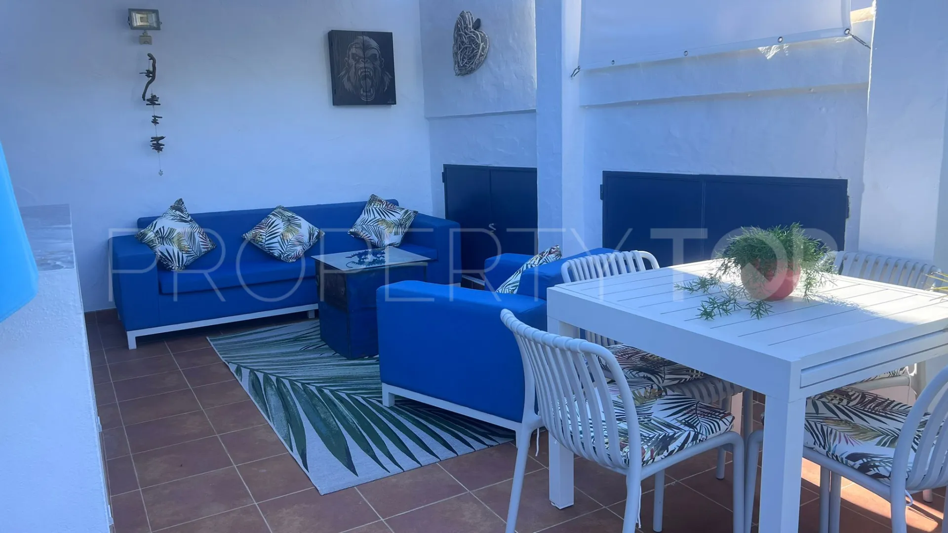 Studio for sale in Benahavis Centro