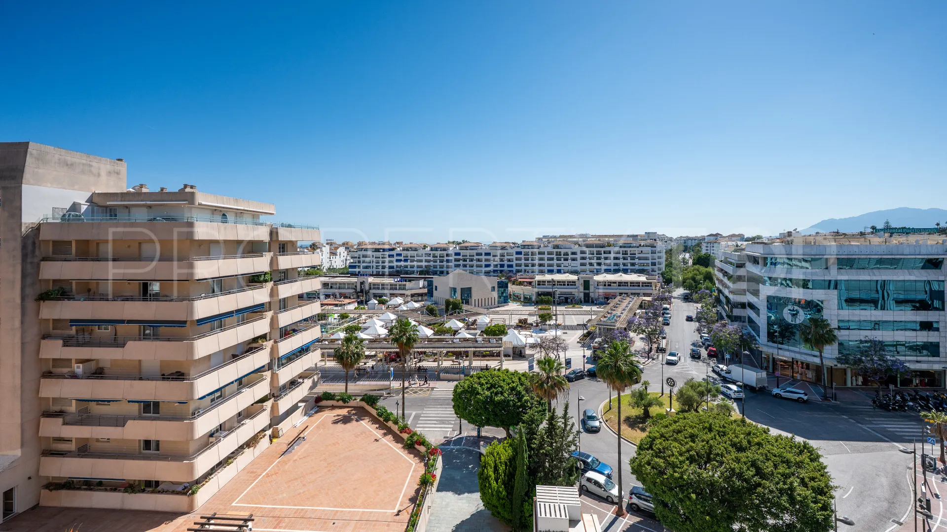 Marina Banus, apartamento en venta