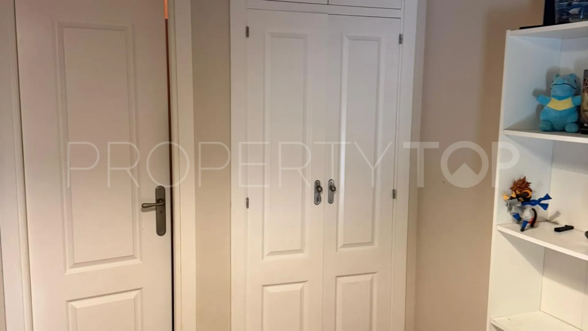 4 bedrooms semi detached house in Sotogrande Costa for sale