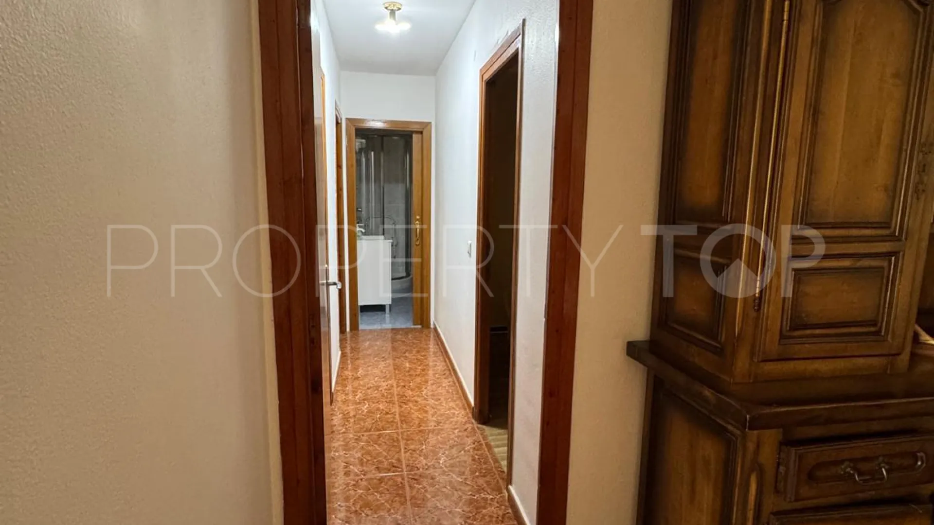 Sabinillas, apartamento con 3 dormitorios en venta