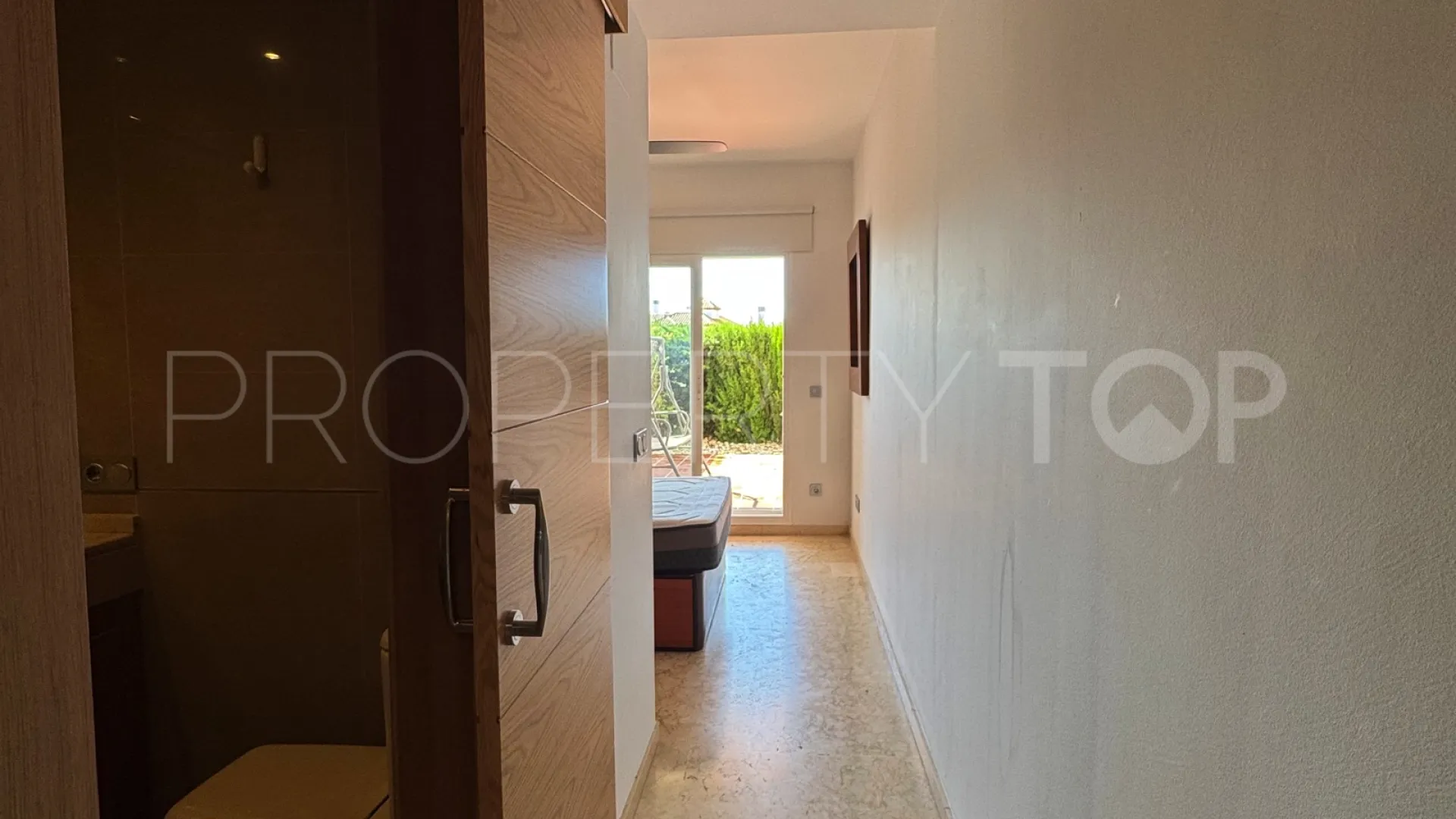 For sale Alcorrín 2 bedrooms ground floor apartment
