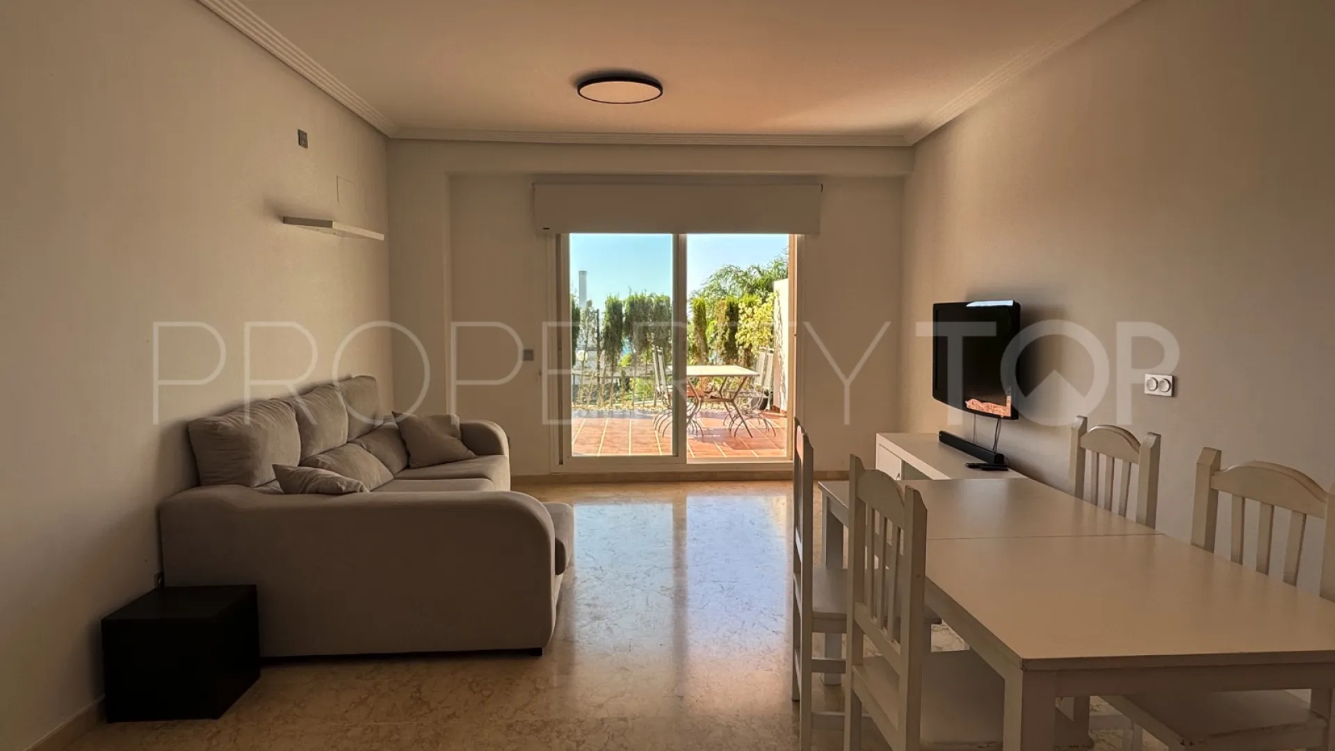 For sale Alcorrín 2 bedrooms ground floor apartment