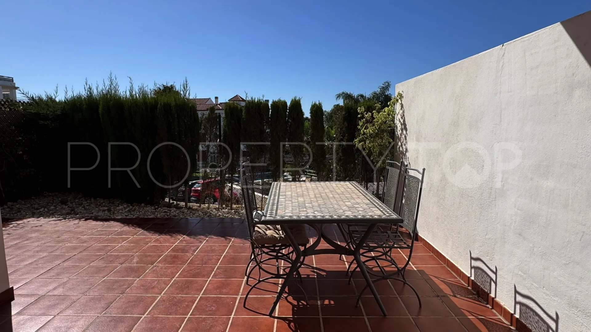 For sale Alcorrín 2 bedrooms ground floor apartment