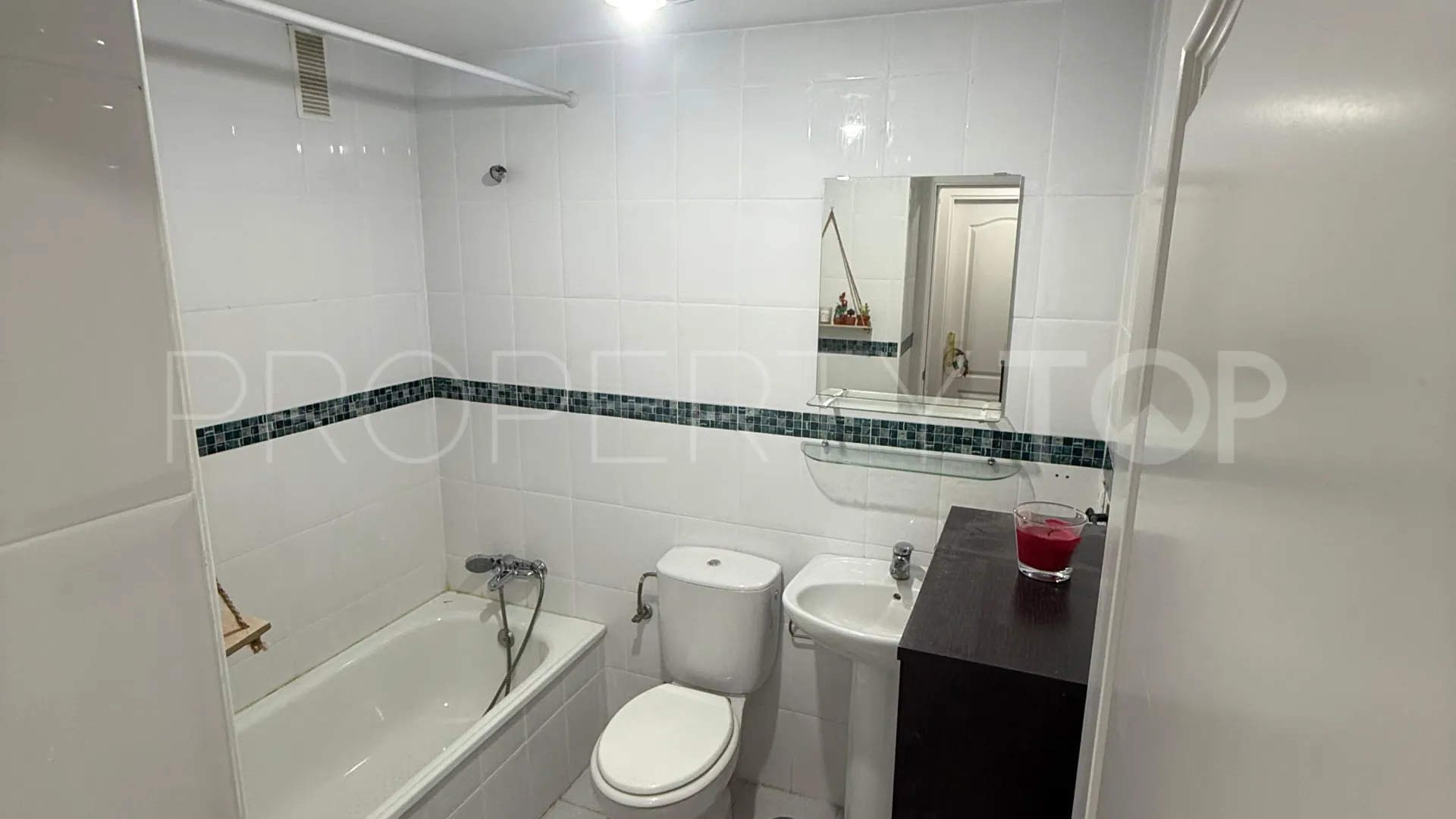 Apartamento planta baja en venta con 3 dormitorios en Hacienda de Casares