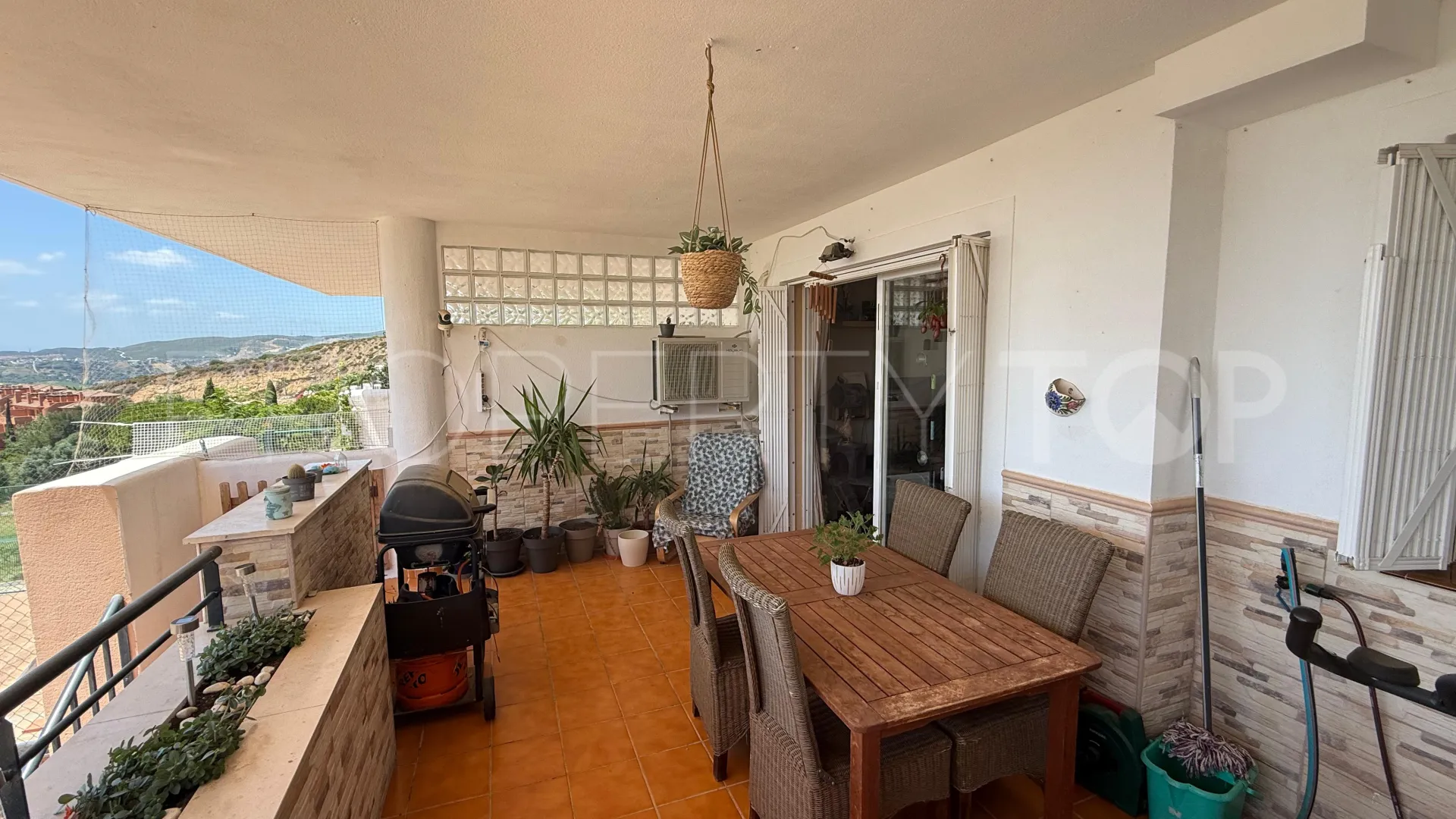 Apartamento planta baja en venta con 3 dormitorios en Hacienda de Casares