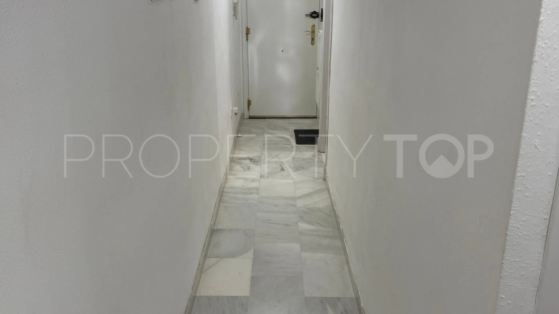 Apartamento planta baja en venta con 3 dormitorios en Hacienda de Casares