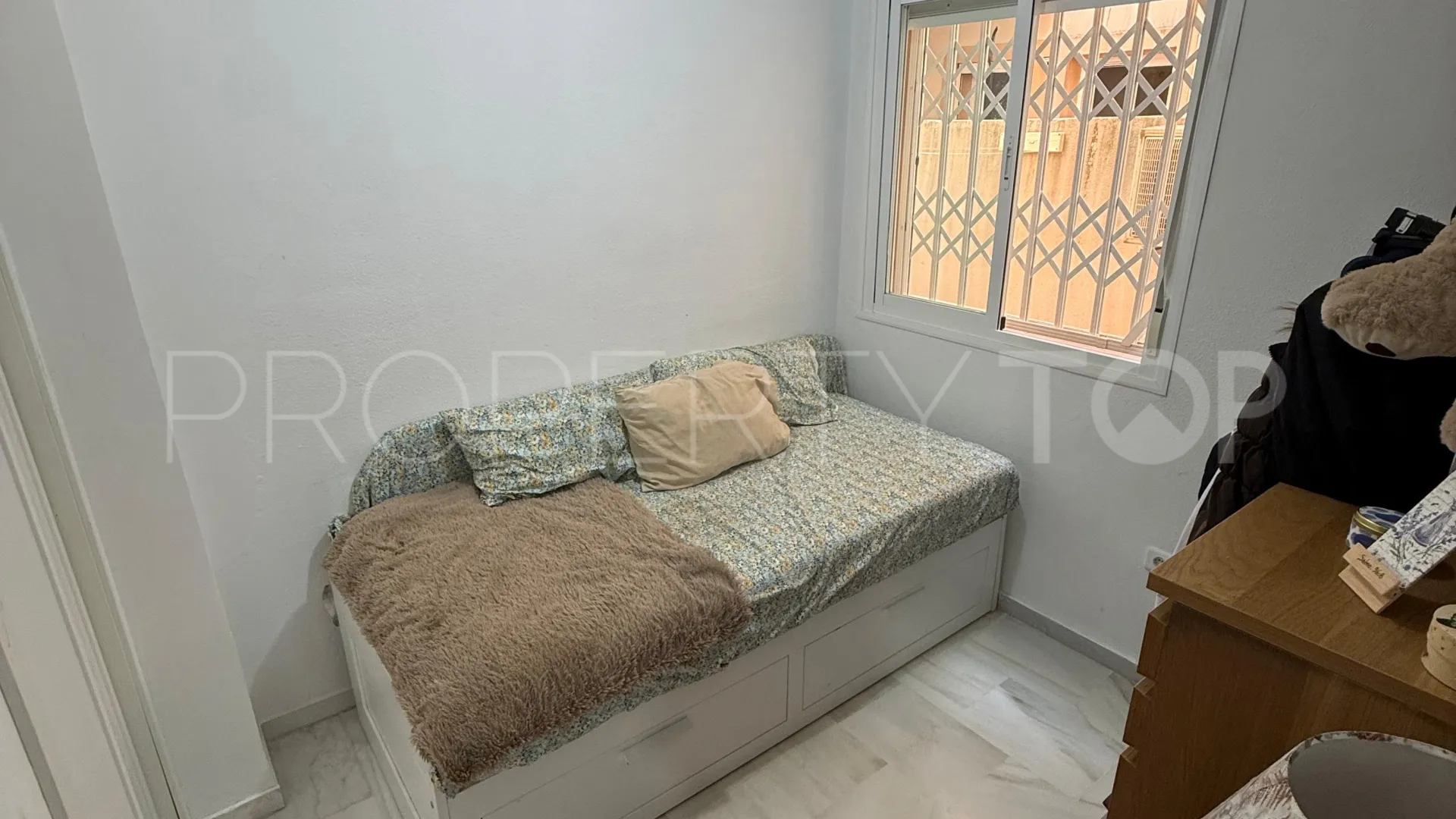 Apartamento planta baja en venta con 3 dormitorios en Hacienda de Casares