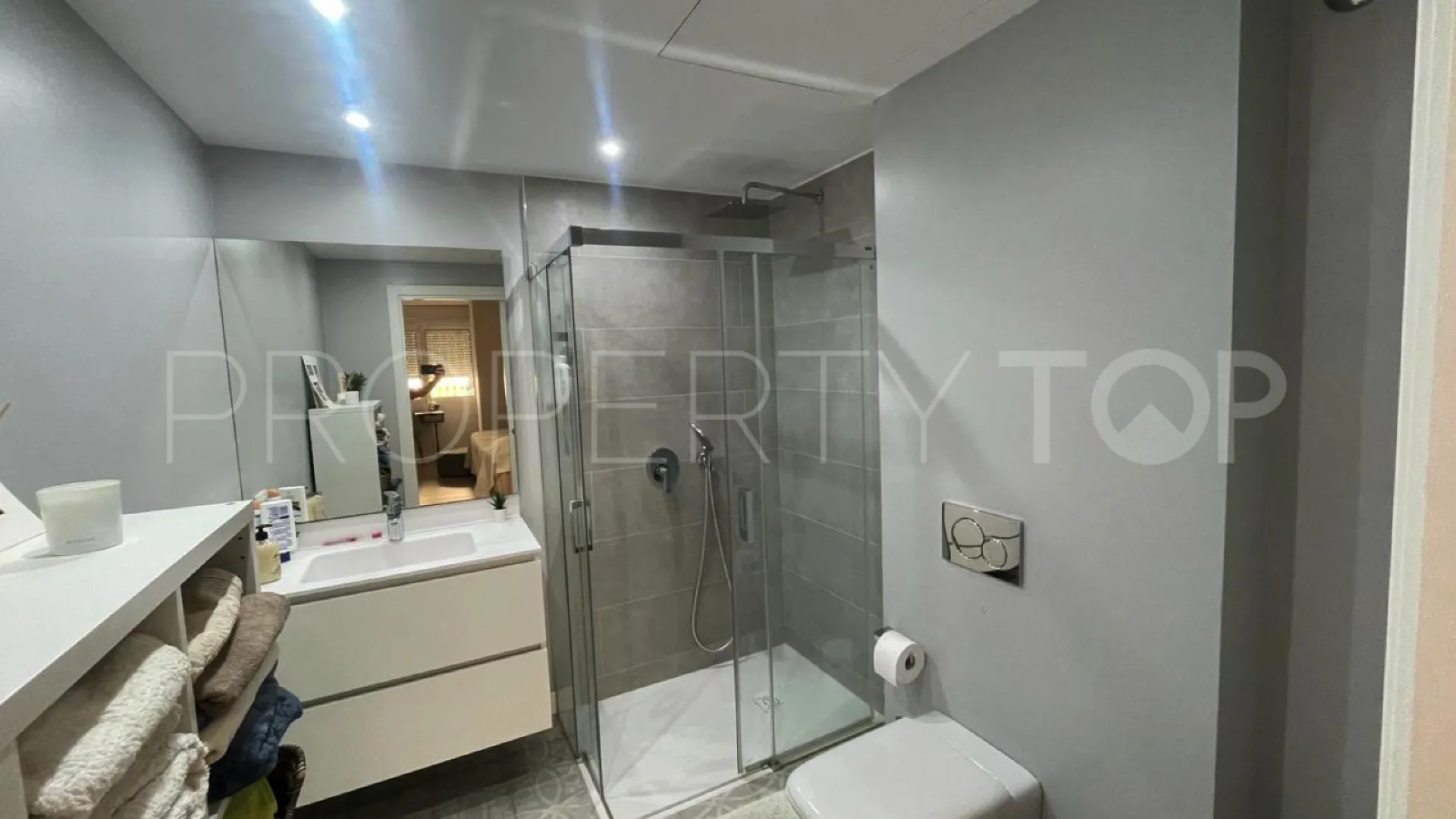 Ricardo Soriano, apartamento en venta con 4 dormitorios