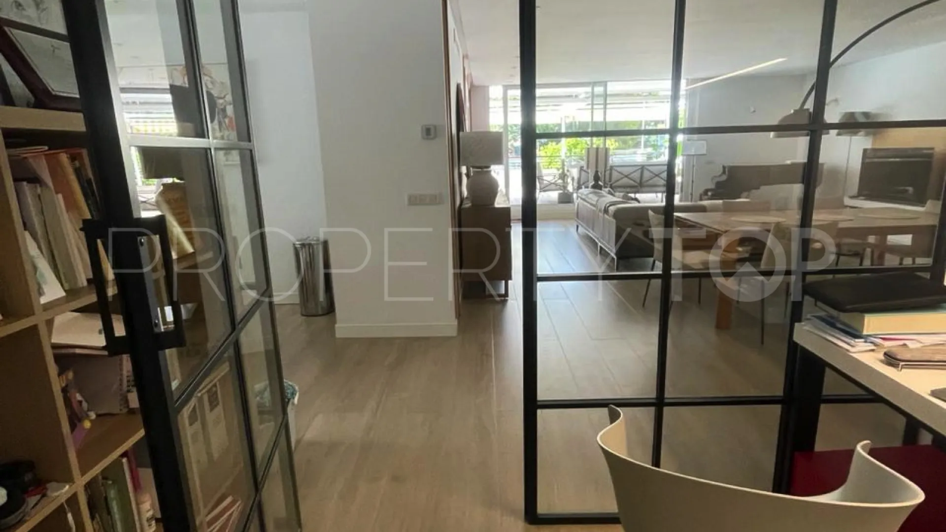 Ricardo Soriano, apartamento en venta con 4 dormitorios