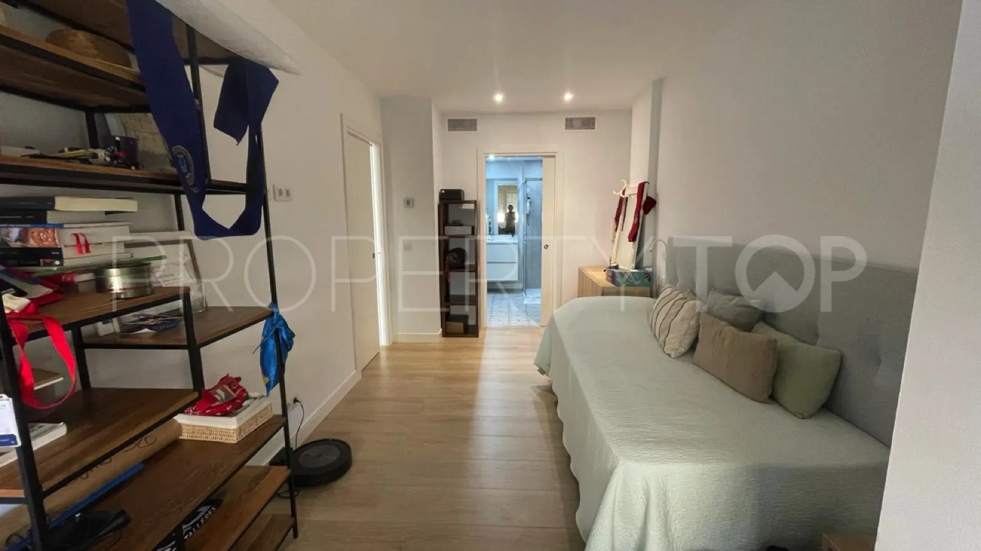 Ricardo Soriano, apartamento en venta con 4 dormitorios