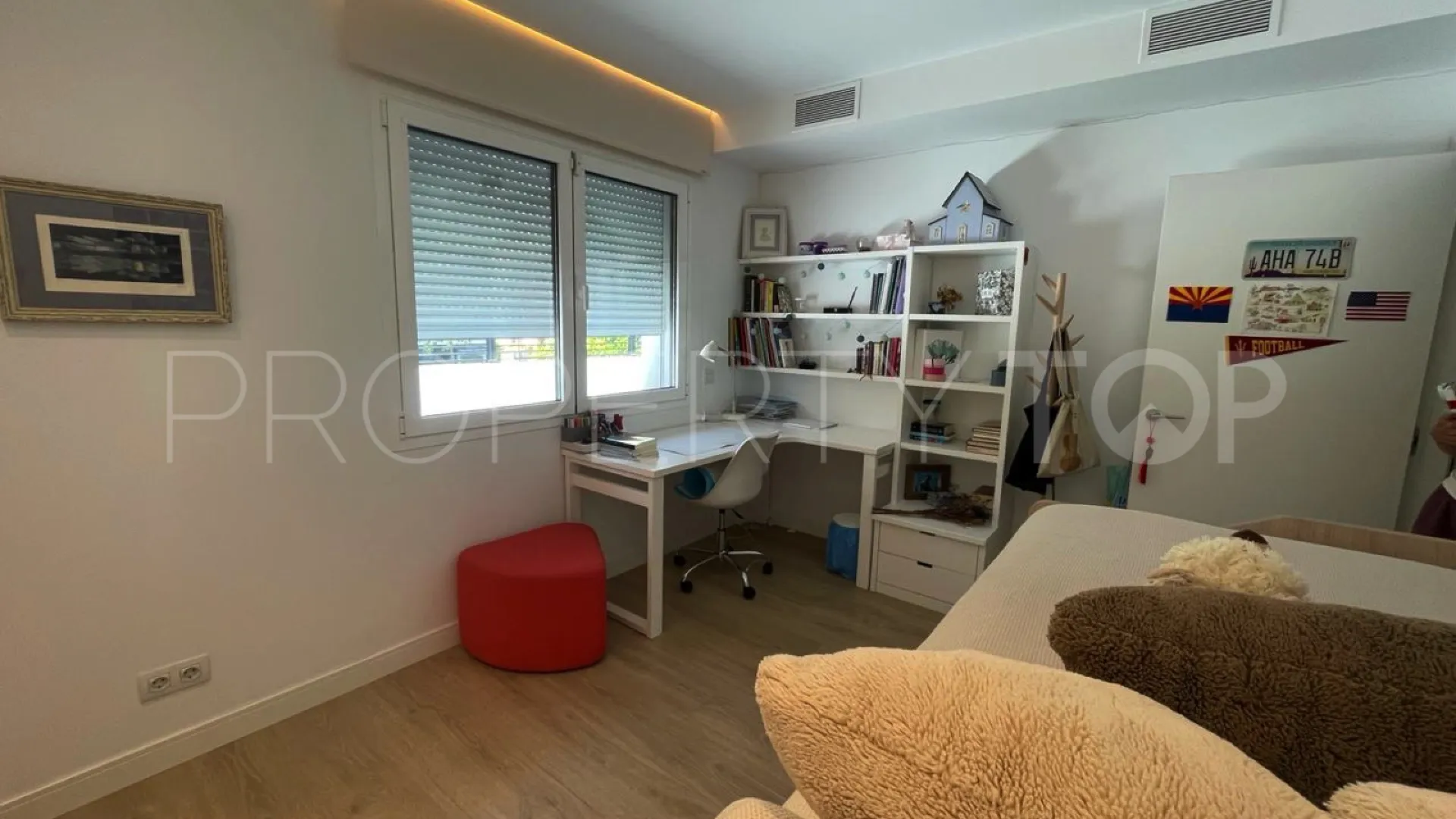Ricardo Soriano, apartamento en venta con 4 dormitorios