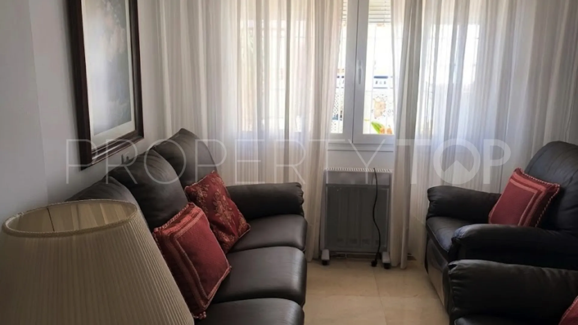 La Campana town house for sale