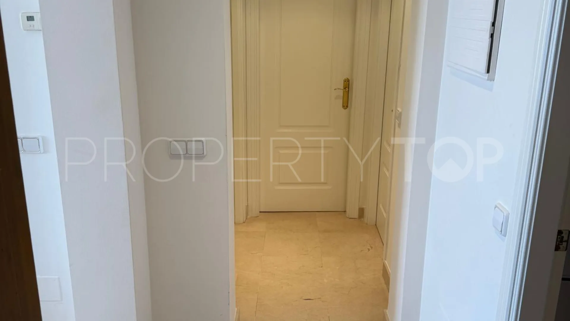 For sale penthouse with 2 bedrooms in Los Arqueros