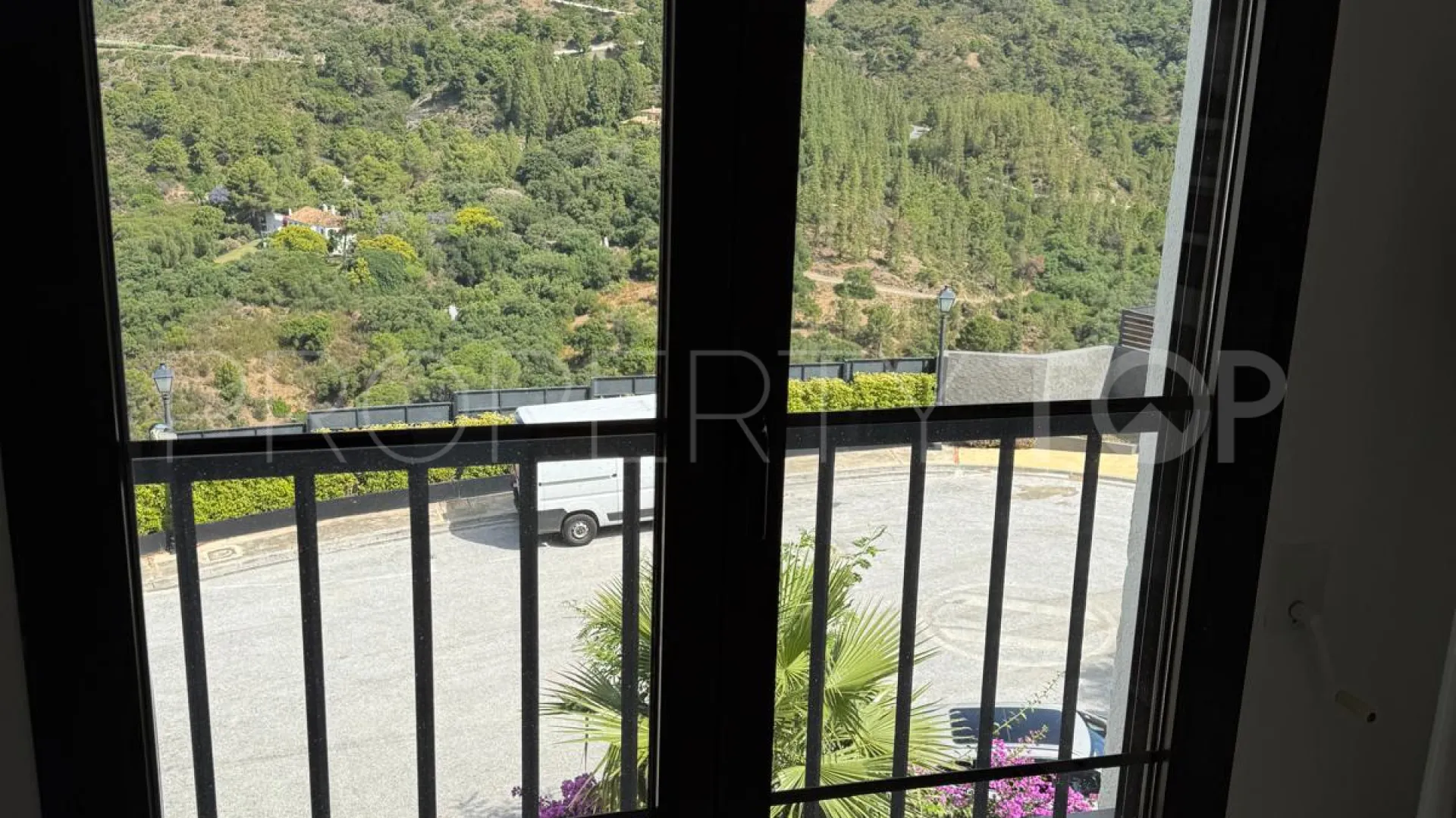 For sale penthouse with 2 bedrooms in Los Arqueros