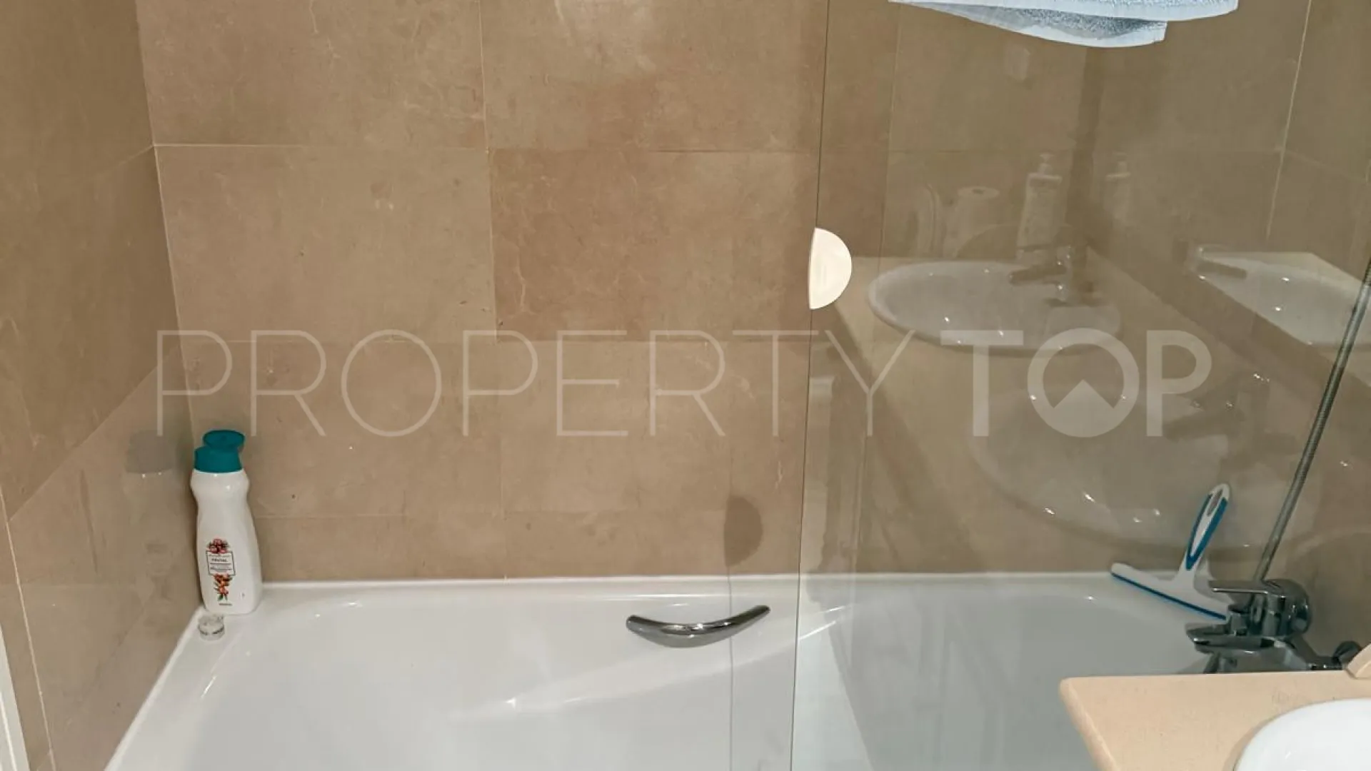 For sale penthouse with 2 bedrooms in Los Arqueros