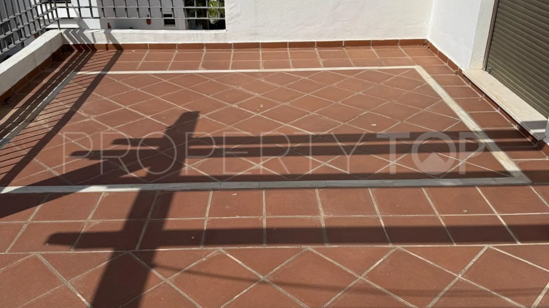 For sale penthouse with 2 bedrooms in Los Arqueros