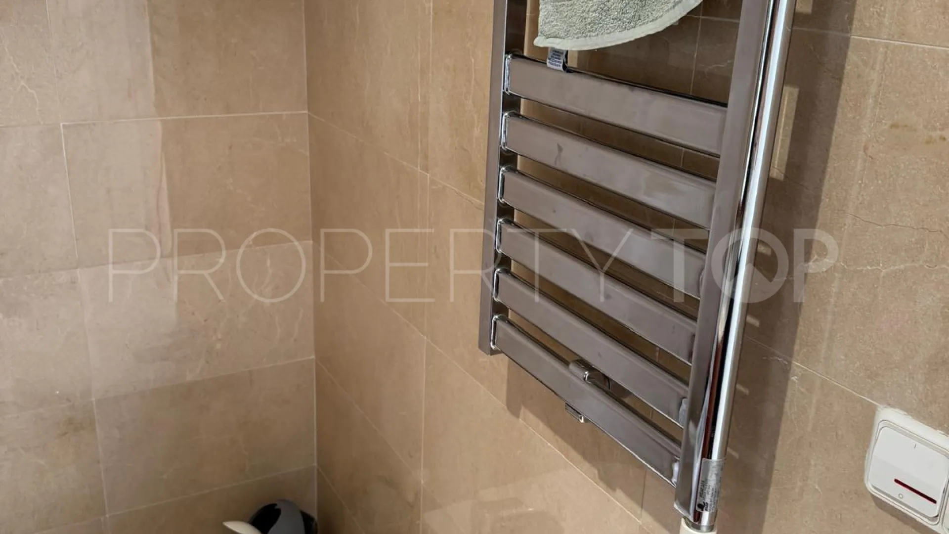 For sale penthouse with 2 bedrooms in Los Arqueros