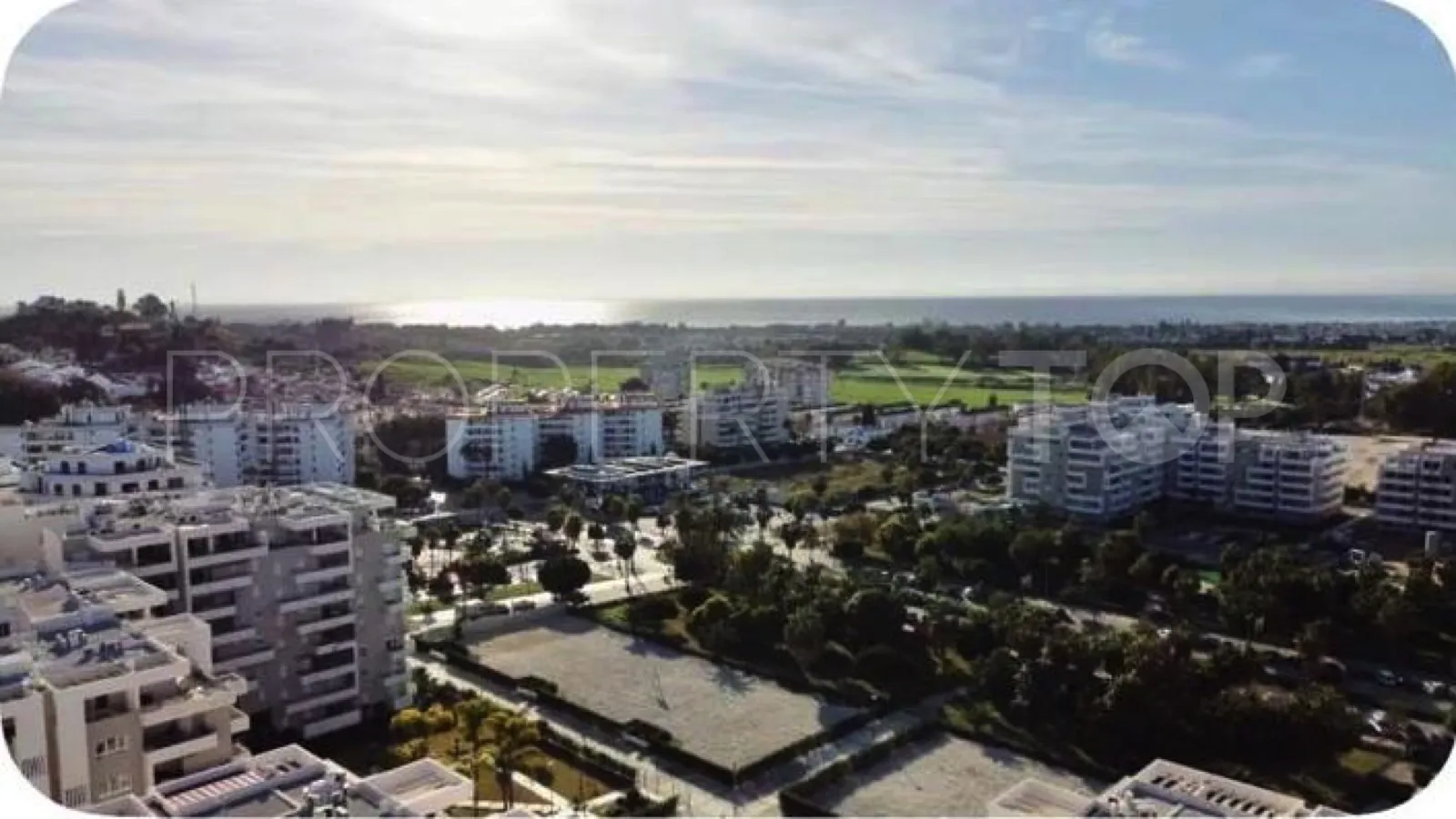 Buy La Campana apartment with 3 bedrooms