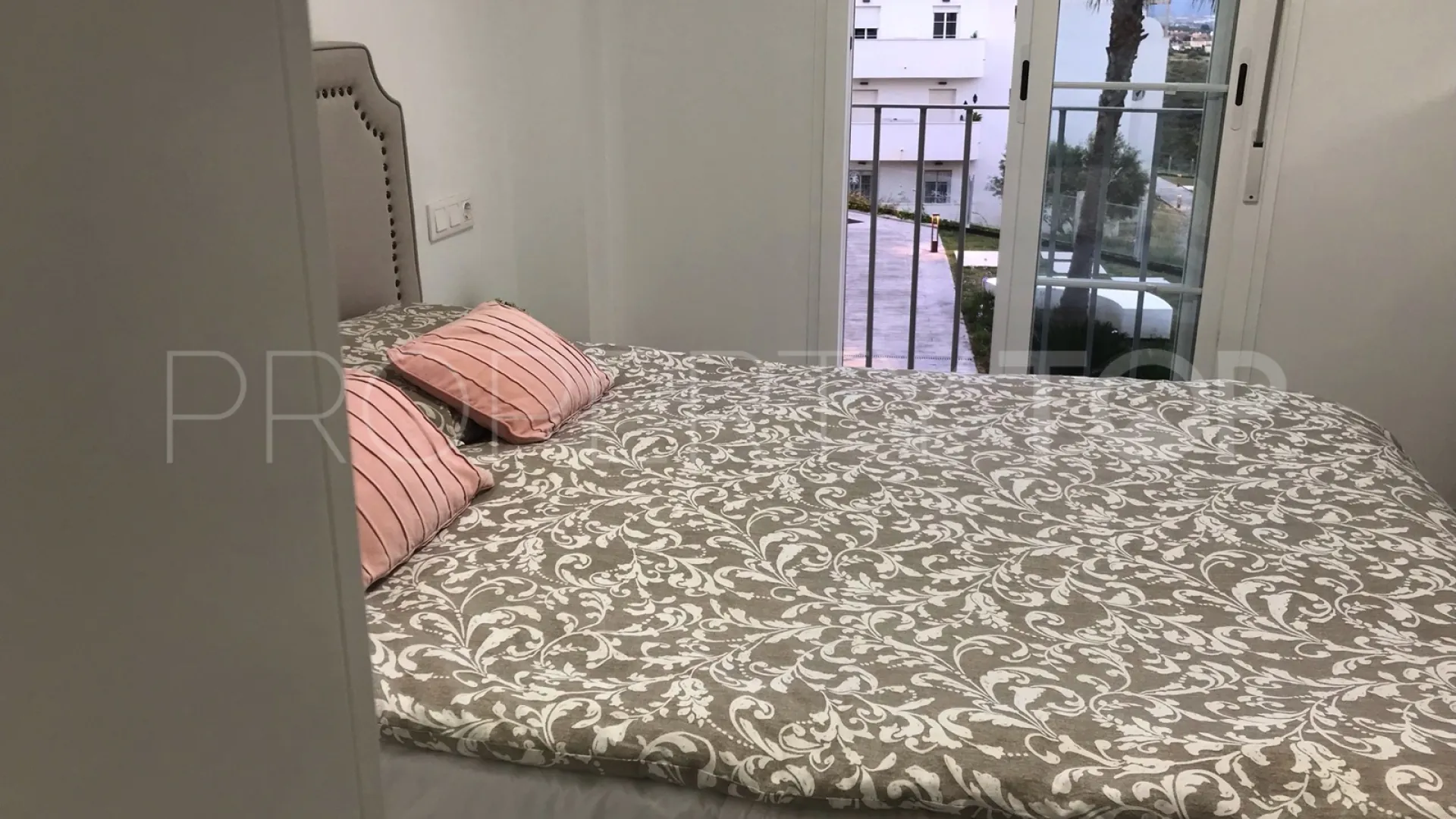 3 bedrooms apartment for sale in Alcorrín
