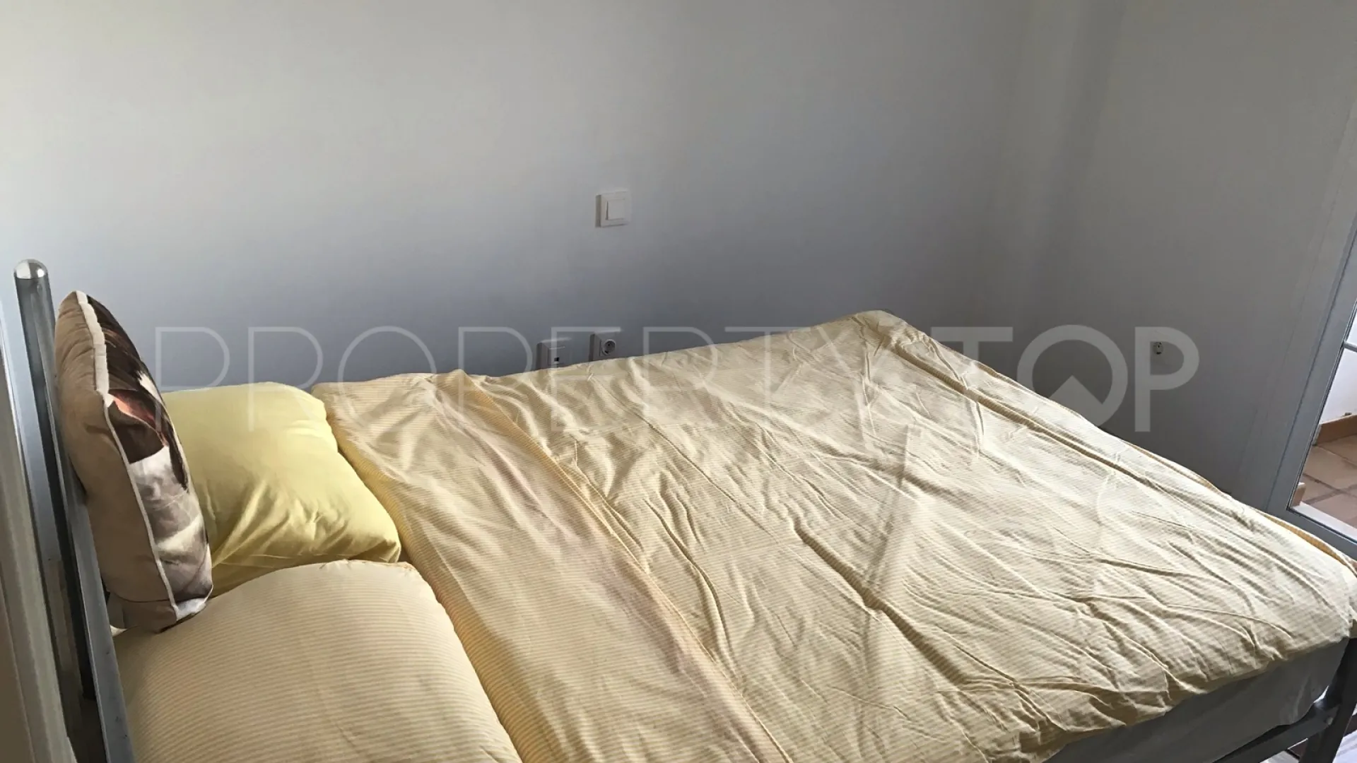 3 bedrooms apartment for sale in Alcorrín