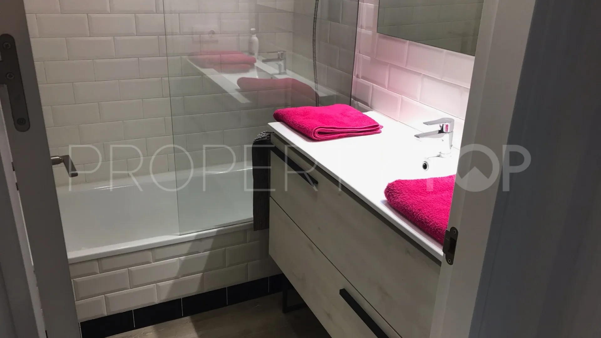 3 bedrooms apartment for sale in Alcorrín