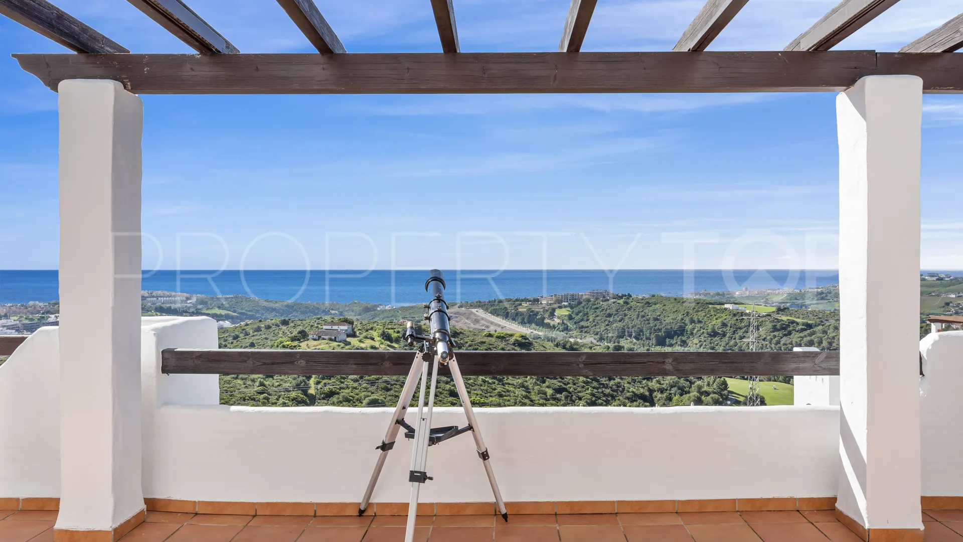 Se vende atico duplex en Doña Julia con 3 dormitorios