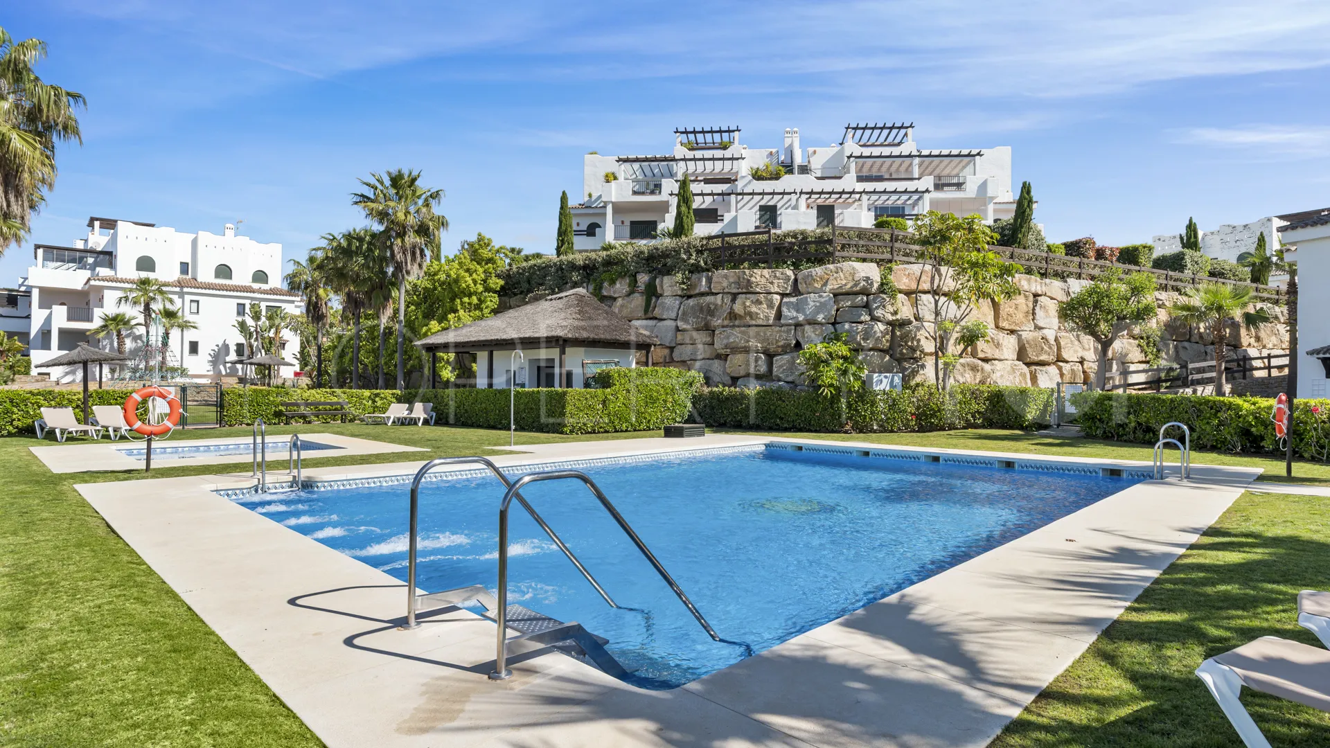 Se vende atico duplex en Doña Julia con 3 dormitorios