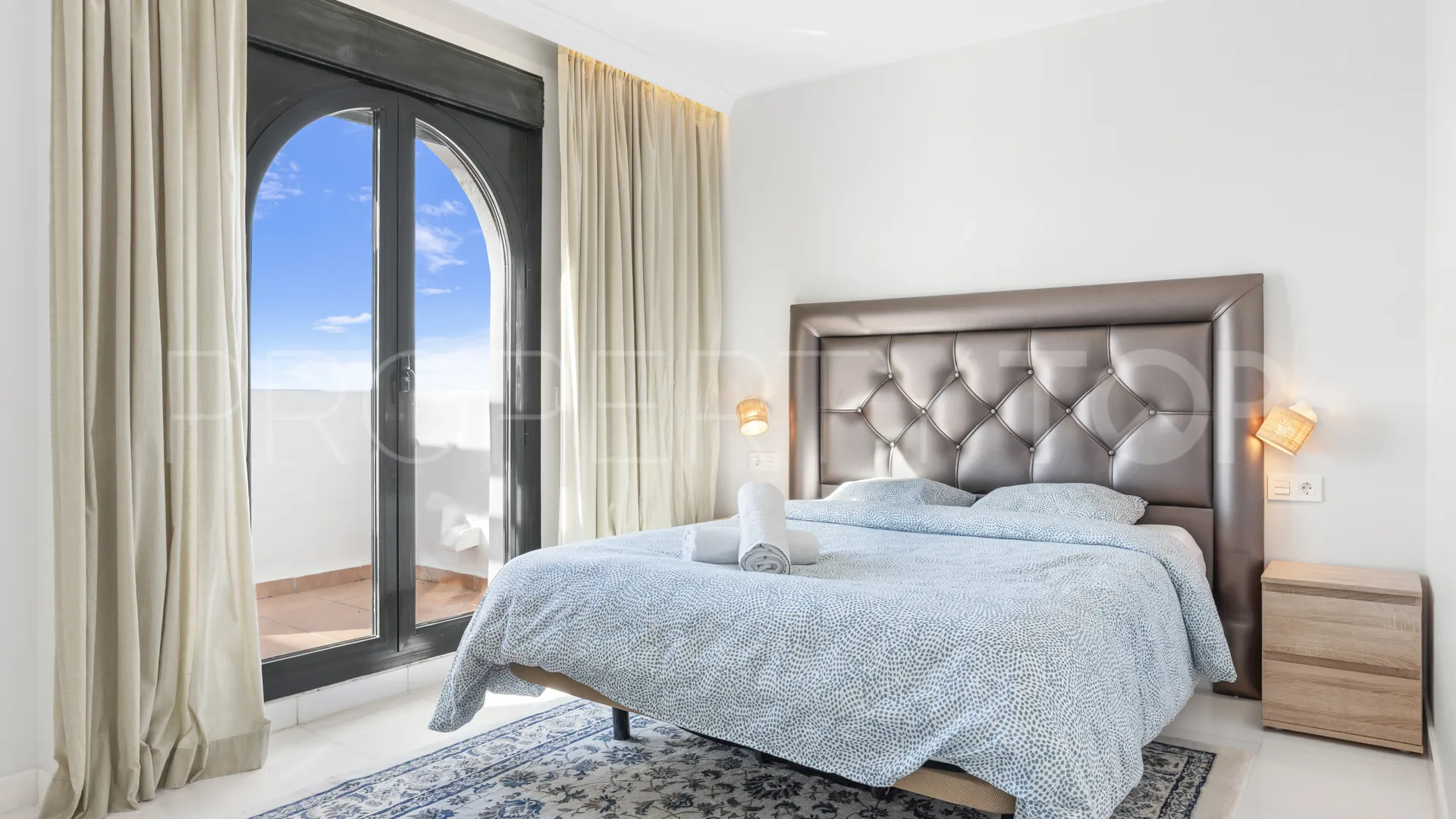 Se vende atico duplex en Doña Julia con 3 dormitorios