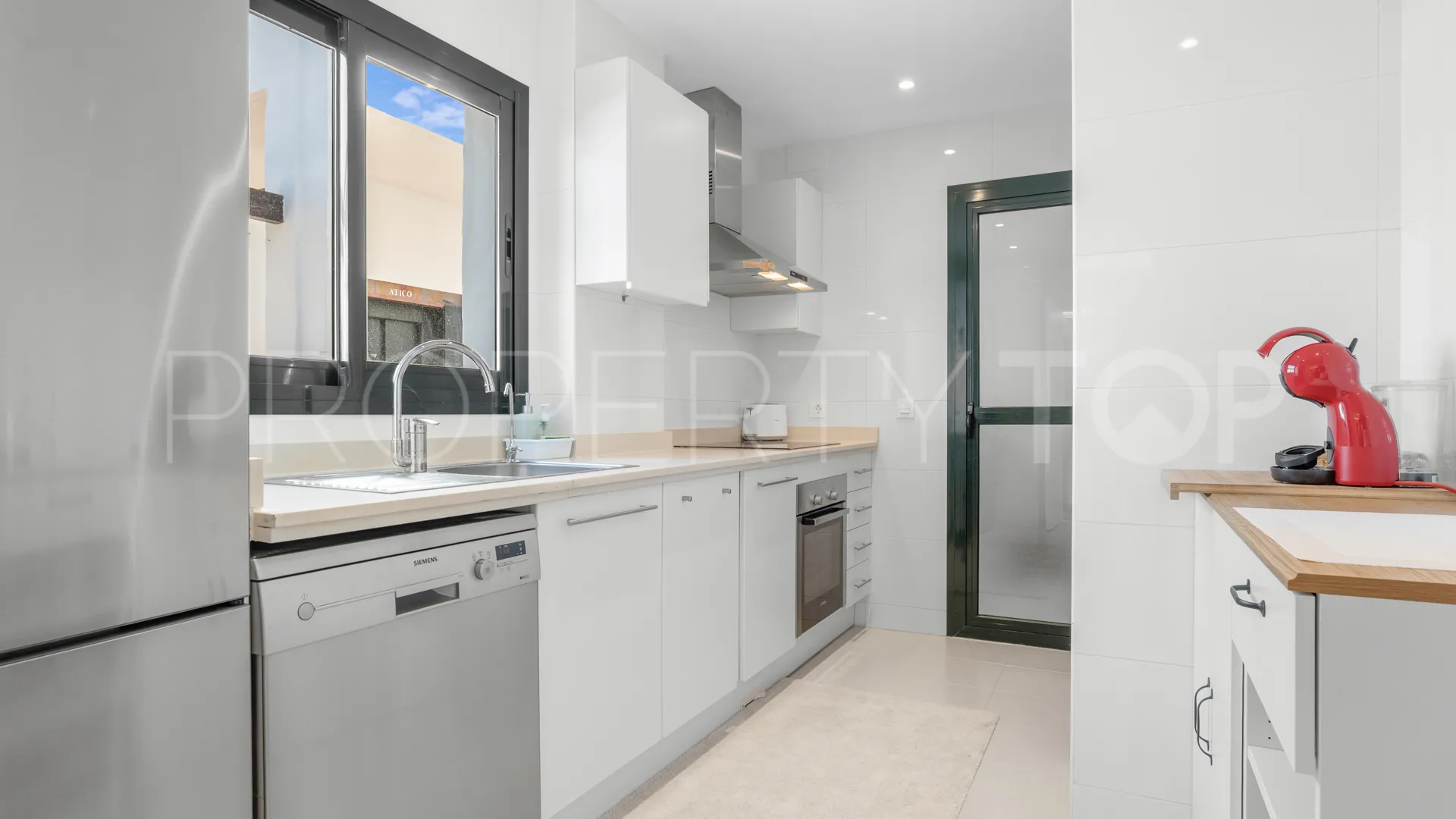 Se vende atico duplex en Doña Julia con 3 dormitorios