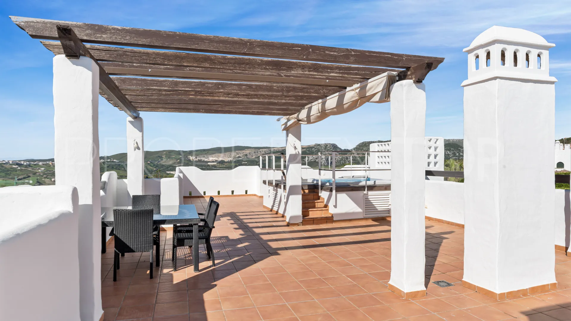 Se vende atico duplex en Doña Julia con 3 dormitorios