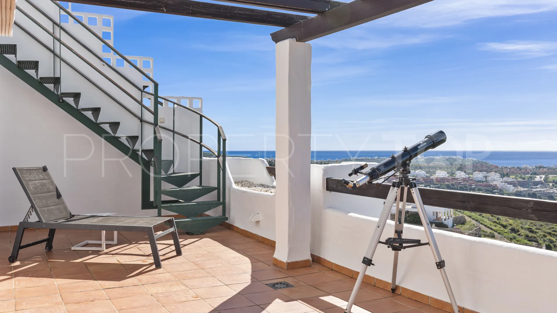 Se vende atico duplex en Doña Julia con 3 dormitorios