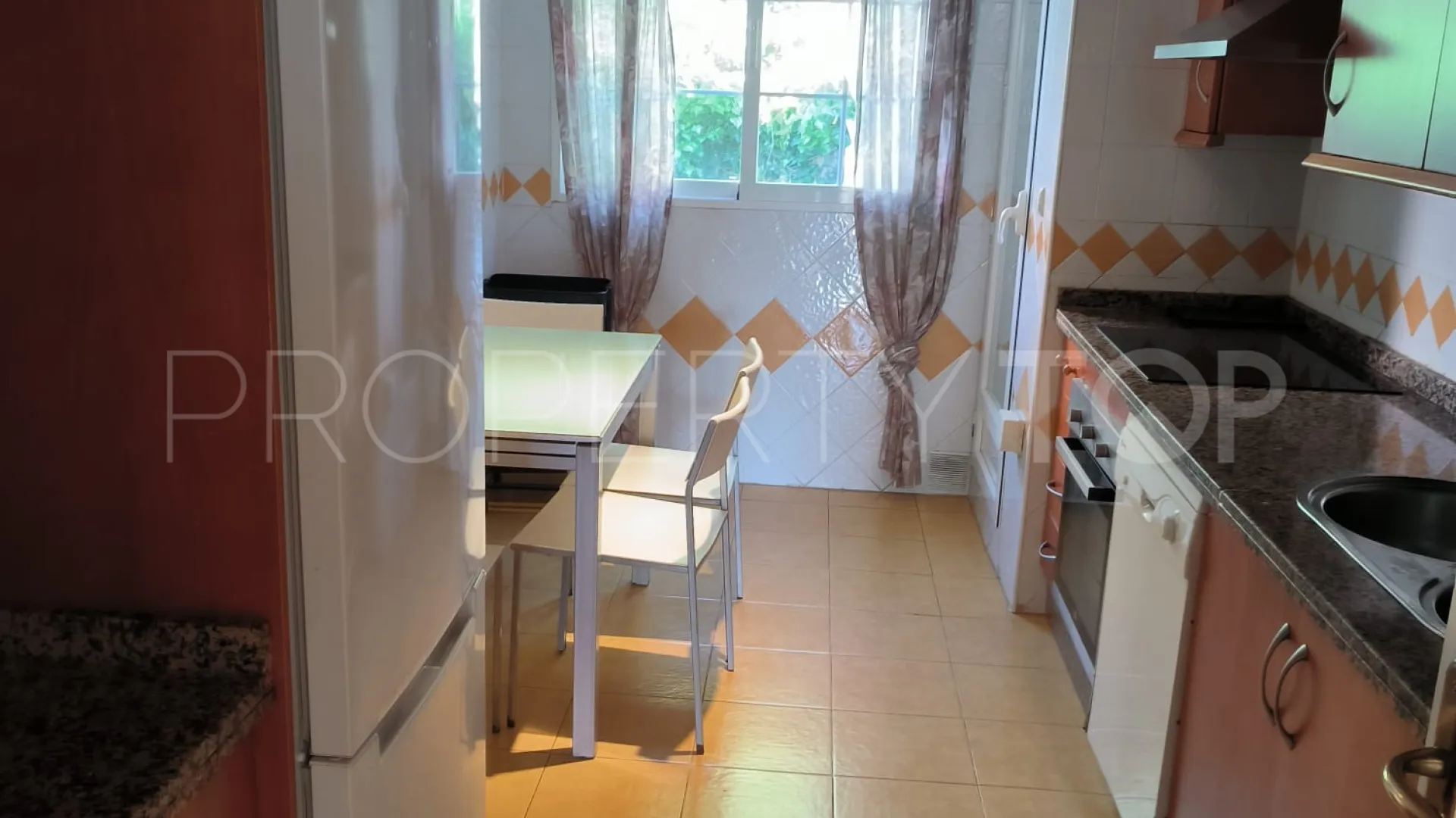 Apartamento de 2 dormitorios en venta en Las Lomas de Rio Real