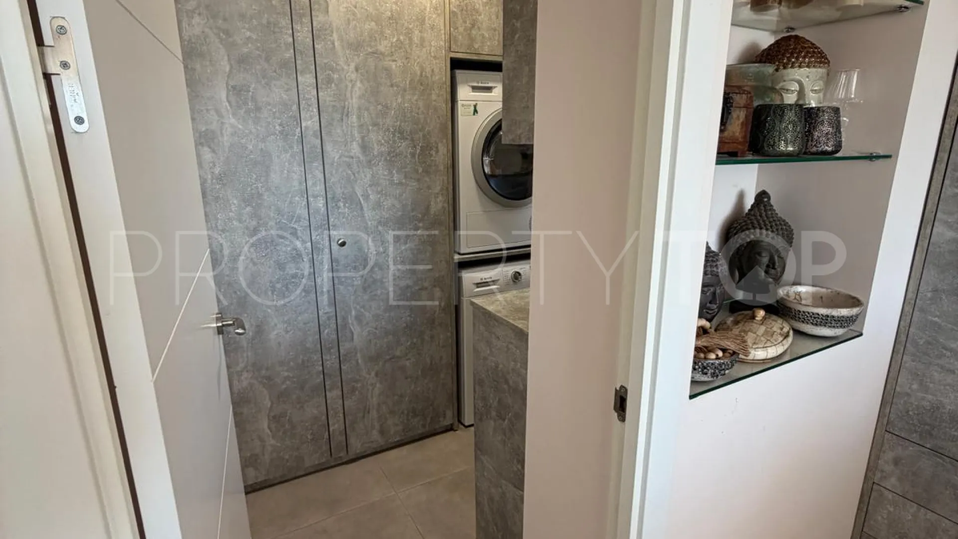 Puerto del Almendro, Ático con 2 dormitorios en venta