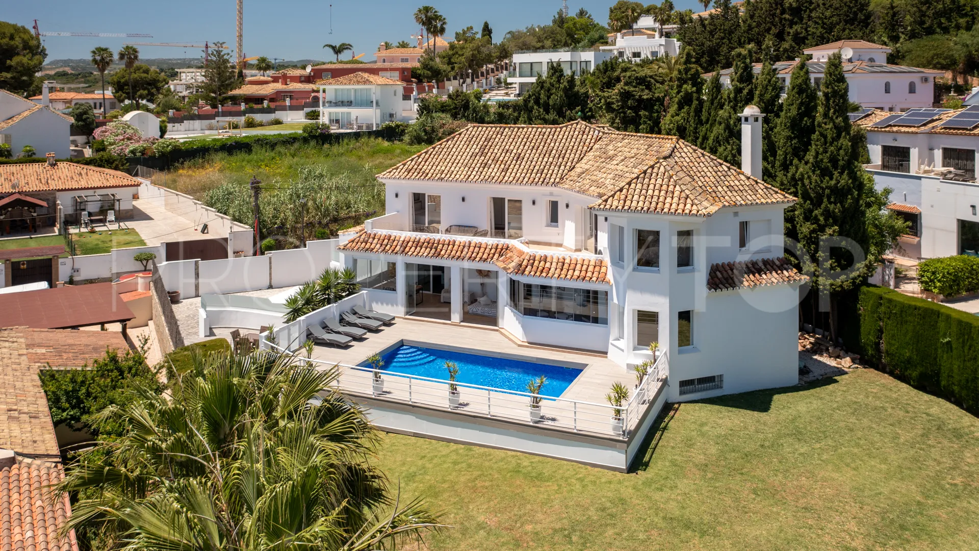 For sale La Gaspara villa with 6 bedrooms