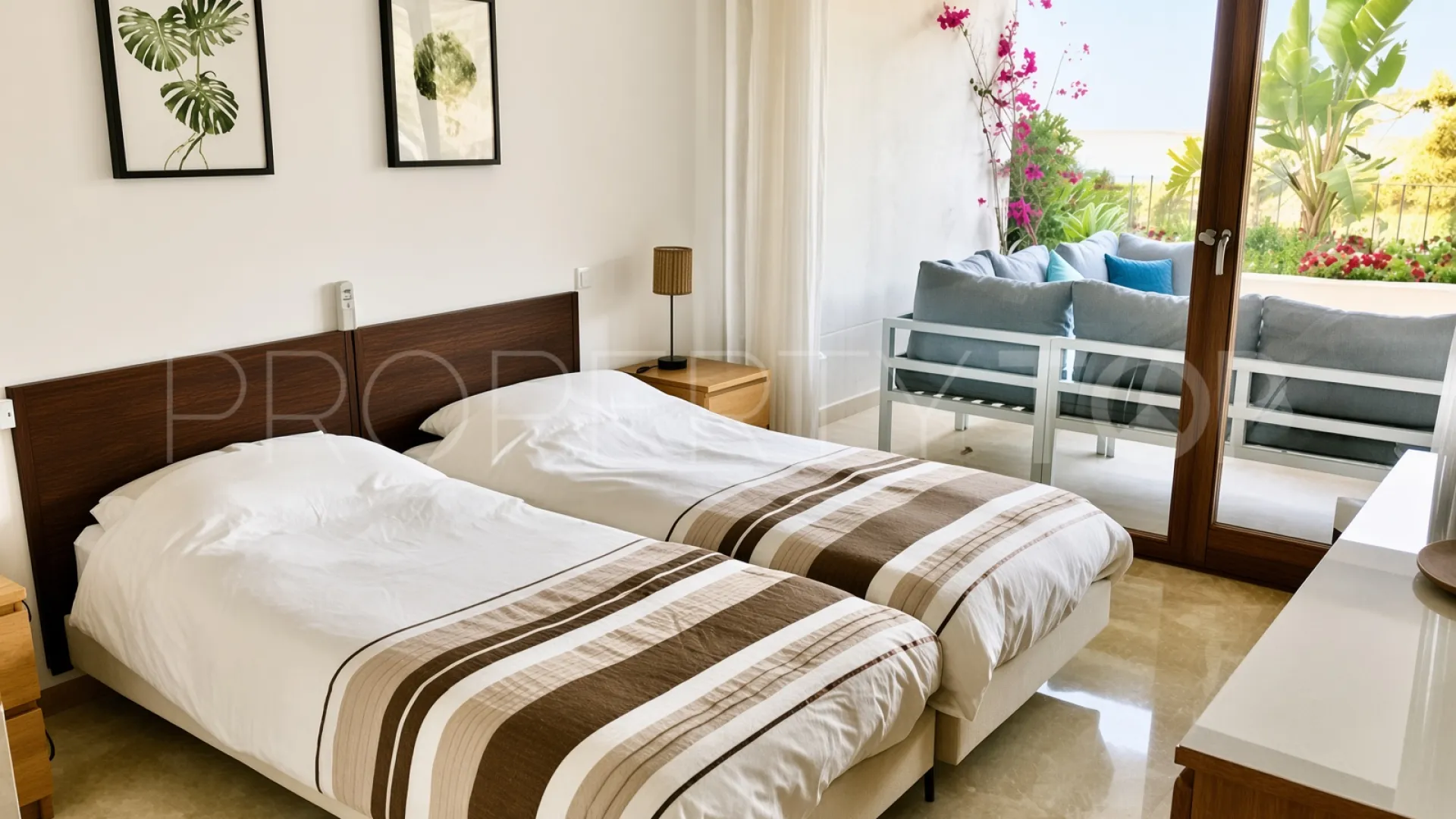 Buy apartment in Los Altos de los Monteros