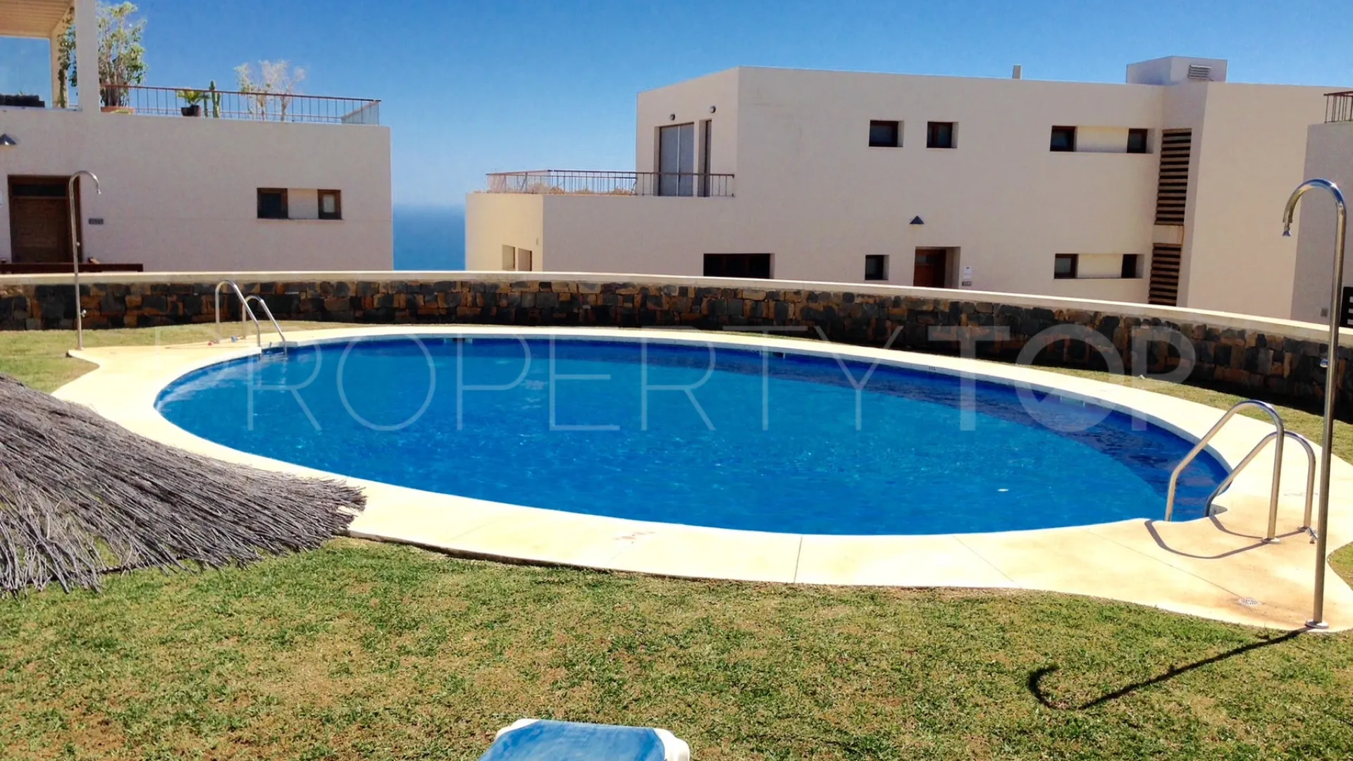 Buy apartment in Los Altos de los Monteros