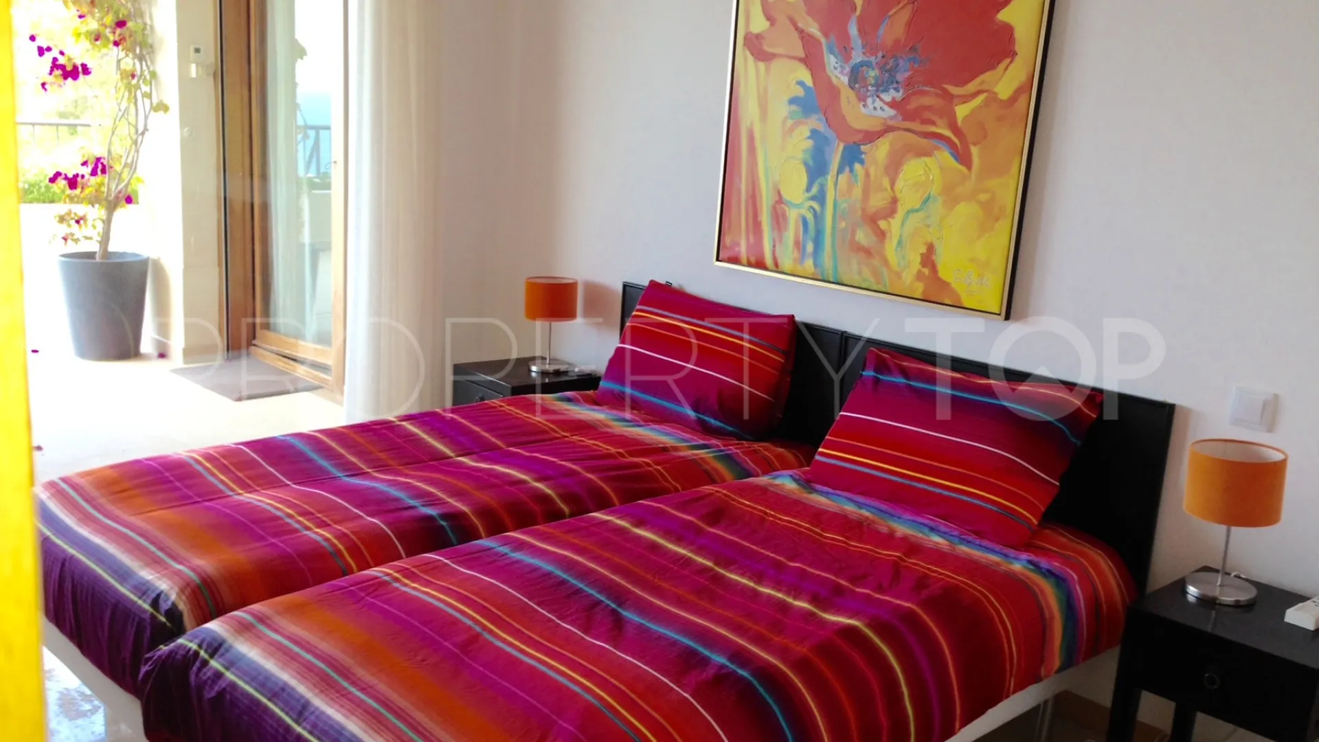 Buy apartment in Los Altos de los Monteros