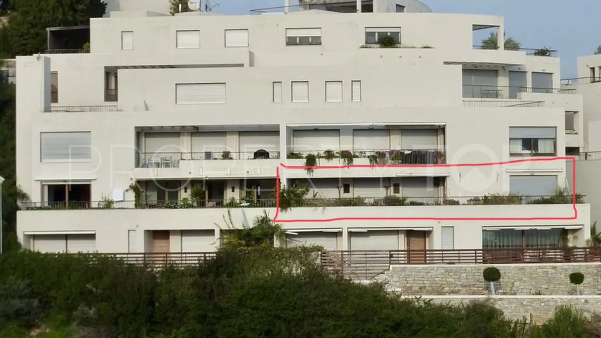Buy apartment in Los Altos de los Monteros