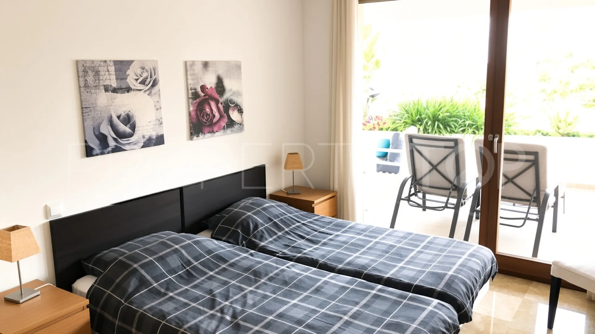 Buy apartment in Los Altos de los Monteros