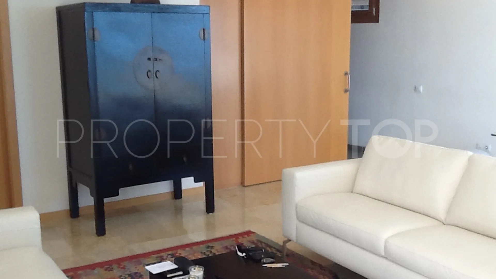Buy apartment in Los Altos de los Monteros