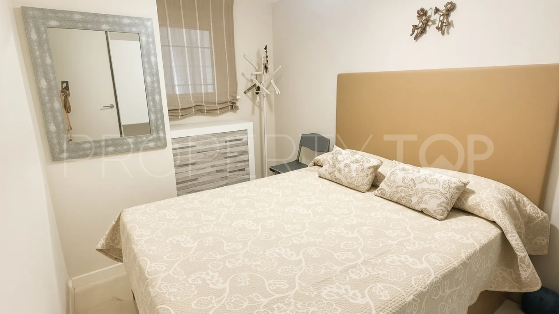 For sale Seghers ground floor apartment with 1 bedroom