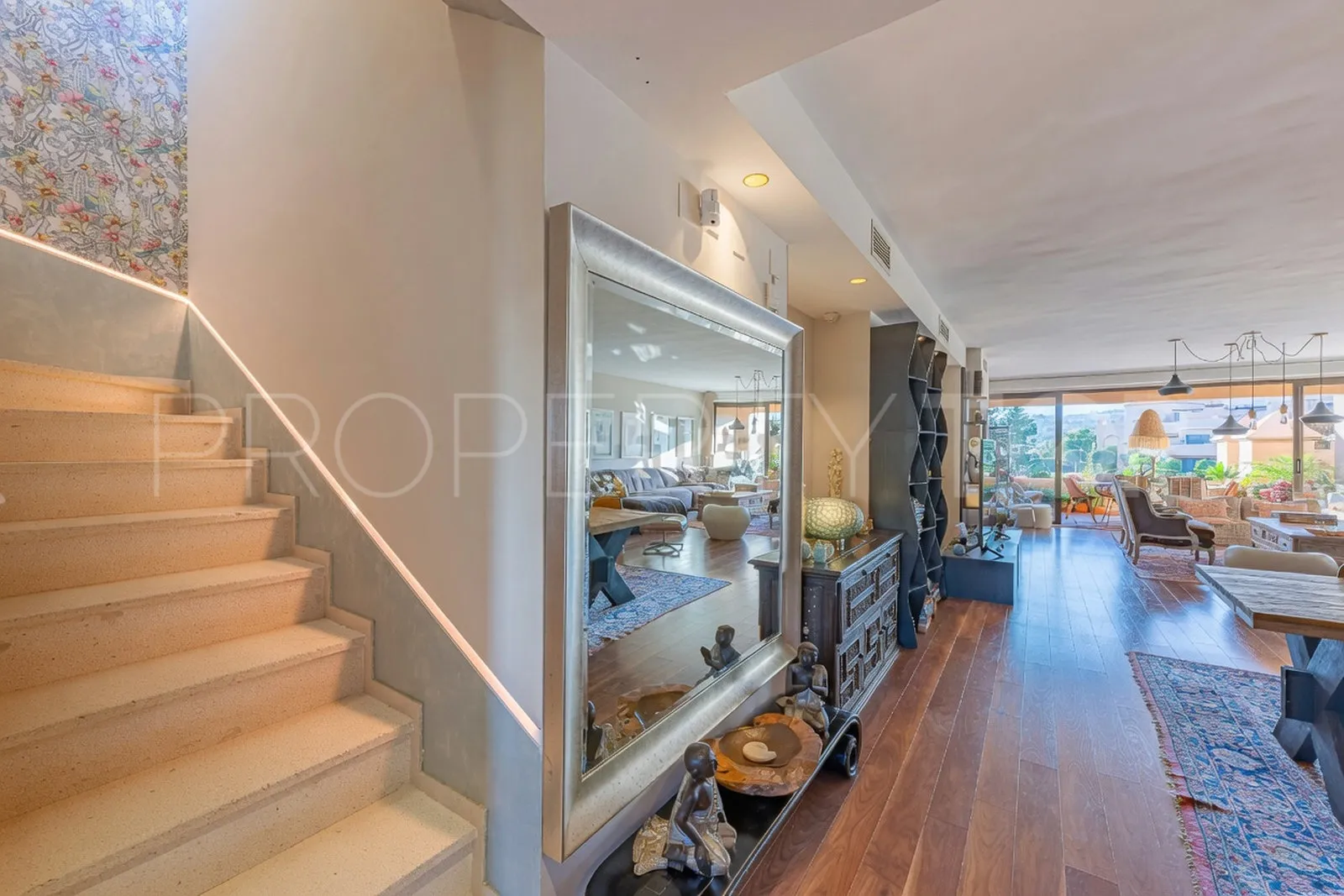For sale duplex penthouse in La Cartuja del Golf
