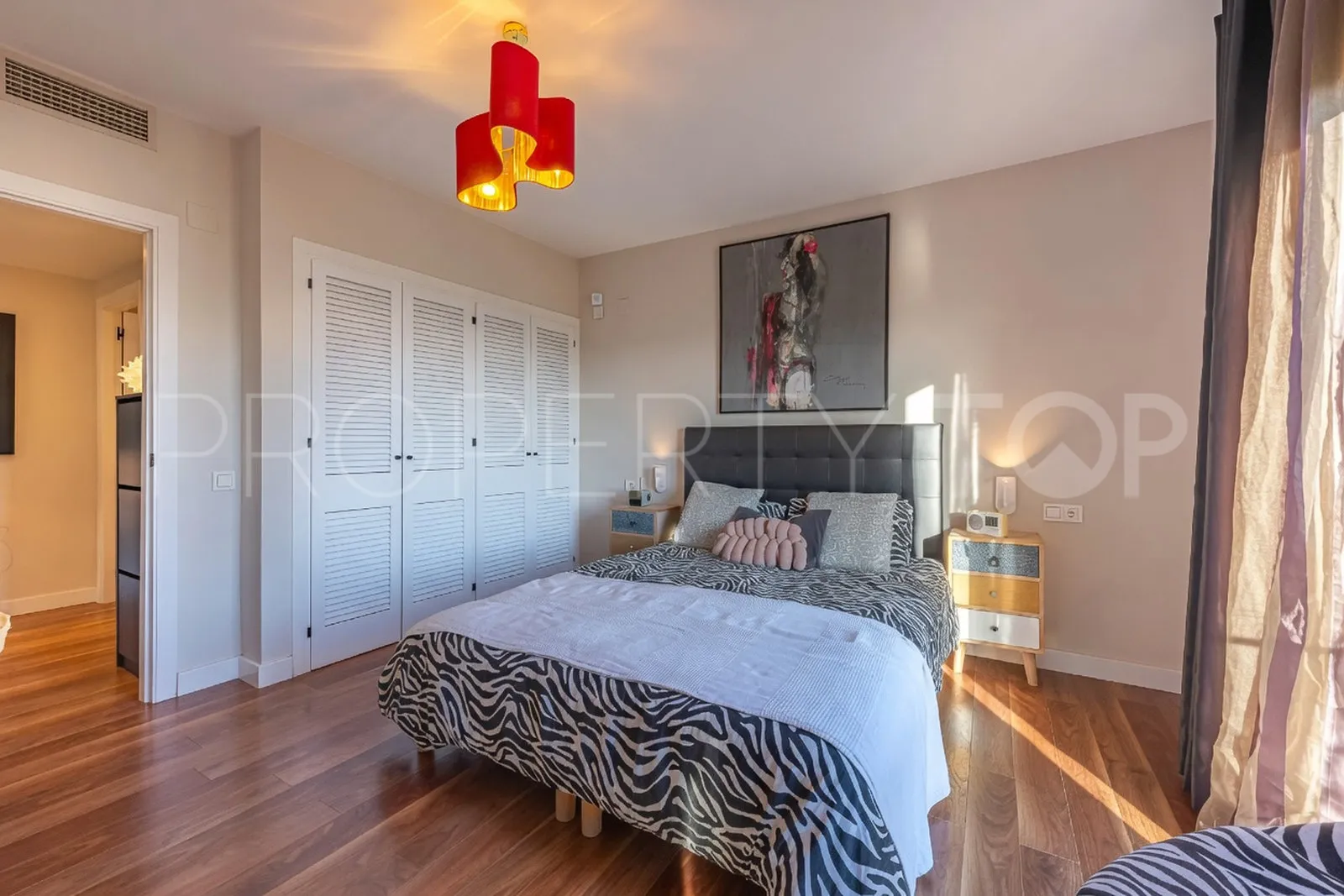 For sale duplex penthouse in La Cartuja del Golf