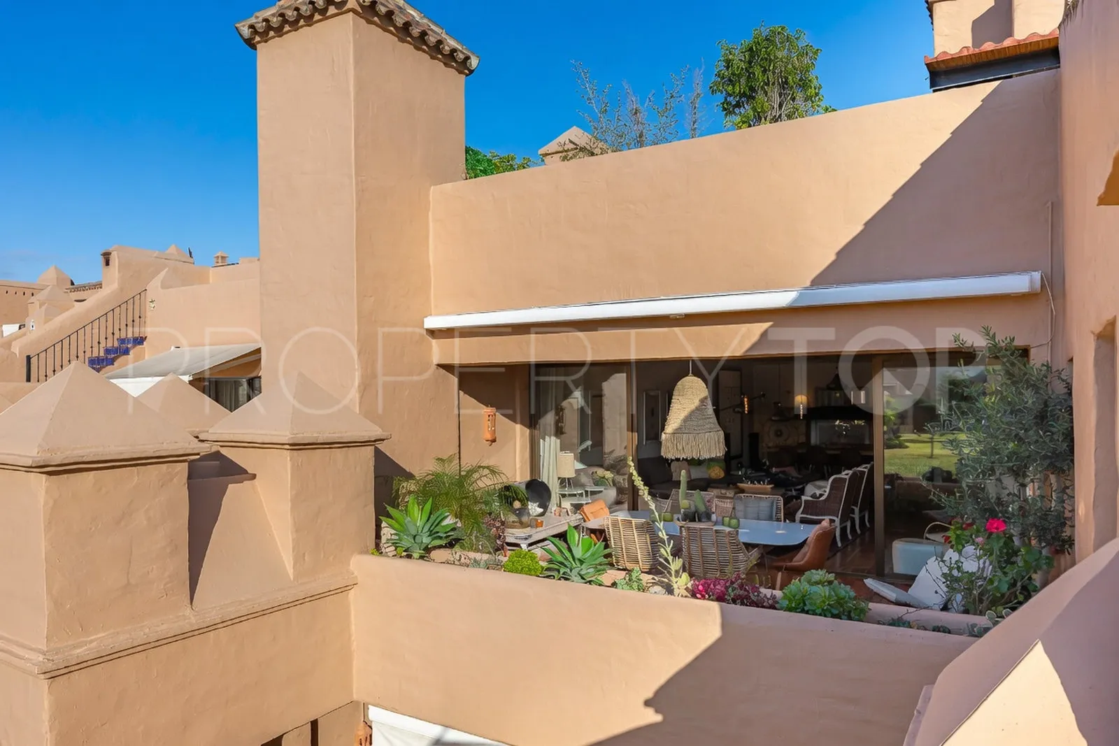 For sale duplex penthouse in La Cartuja del Golf